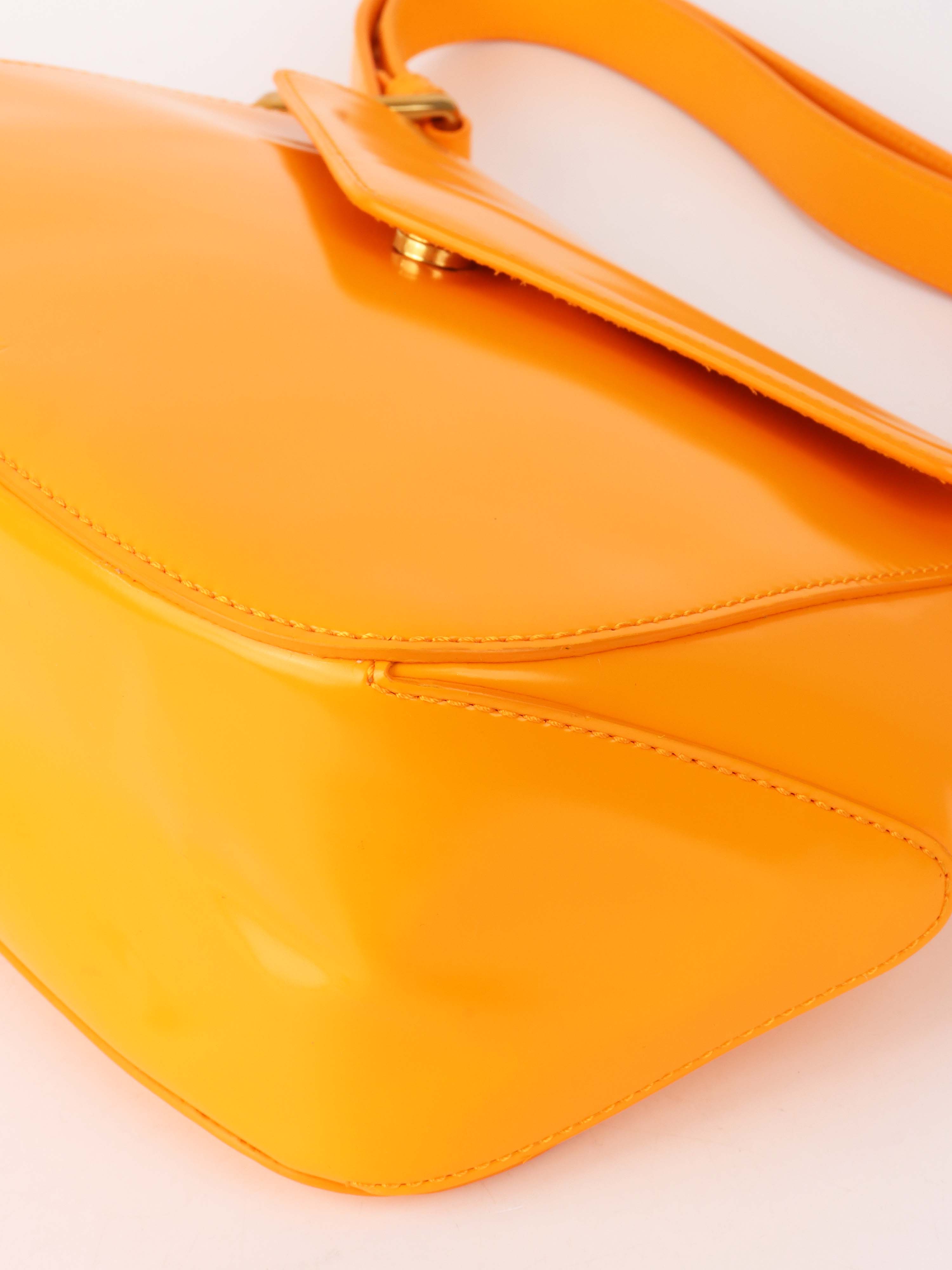 Bottega Veneta Orange V Ring Bag - Stylish Crossbody Handbag for Women, Perfect for Everyday Use, Work, and Travel