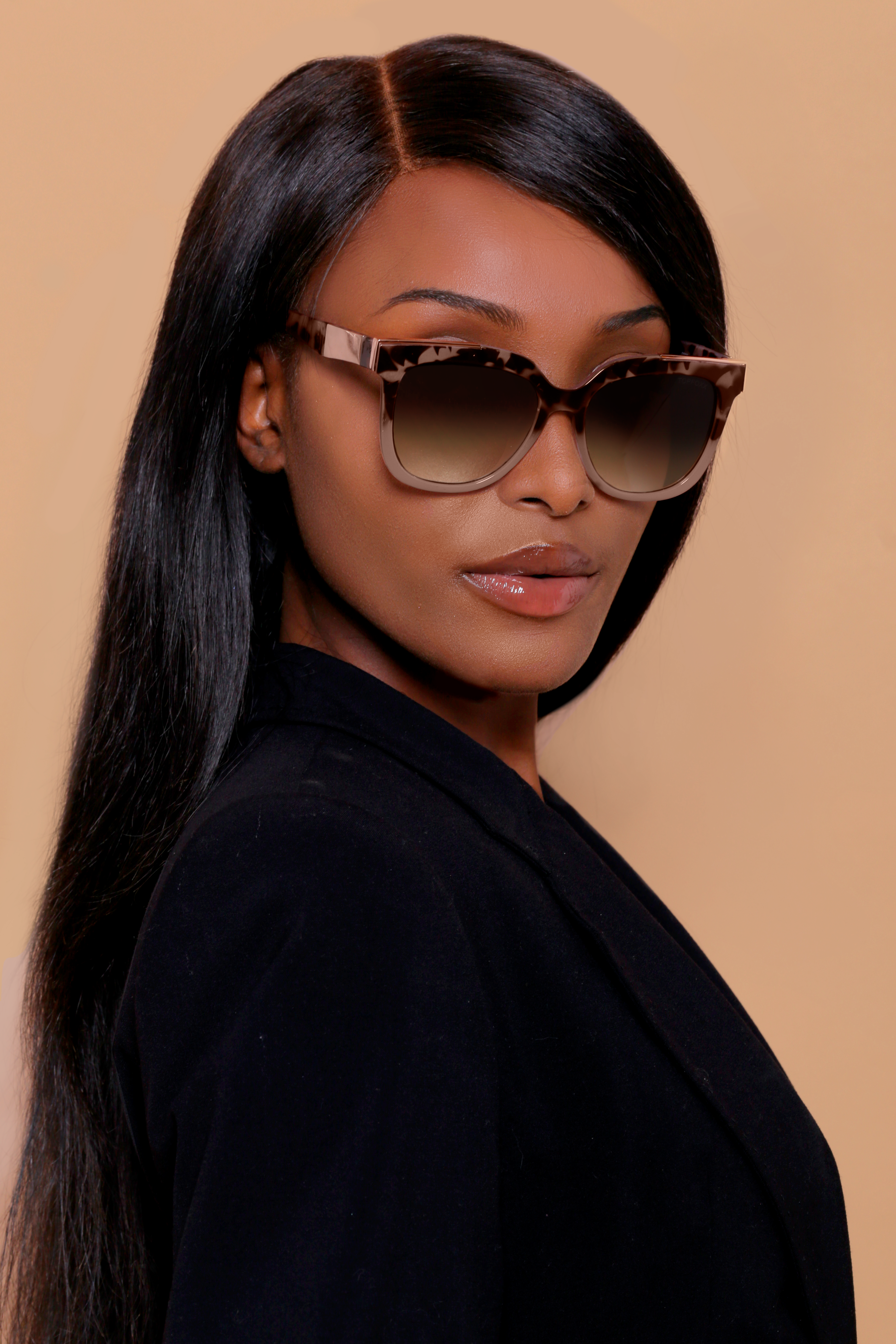 Sustainable Tortoise Frame Brown Lens Wayfarer Sunglasses - Eco-Friendly Fashion for Women & Men | Perfect for Beach, Driving & Outdoor Activities