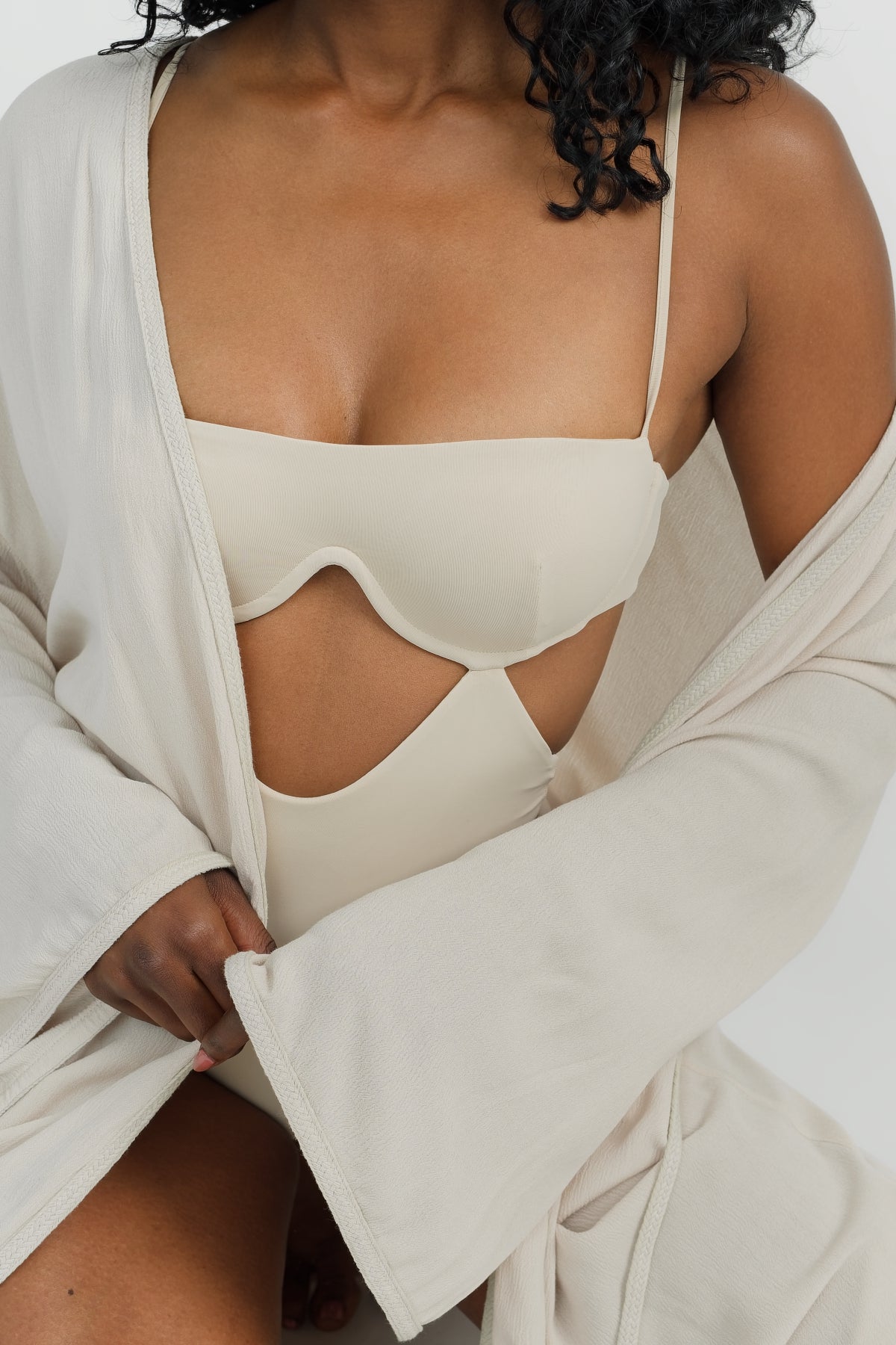 Arlo Robe - Soft & Comfortable Coconut Fiber Bathrobe for Women & Men | Perfect for Spa, Beach, and Relaxation at Home
