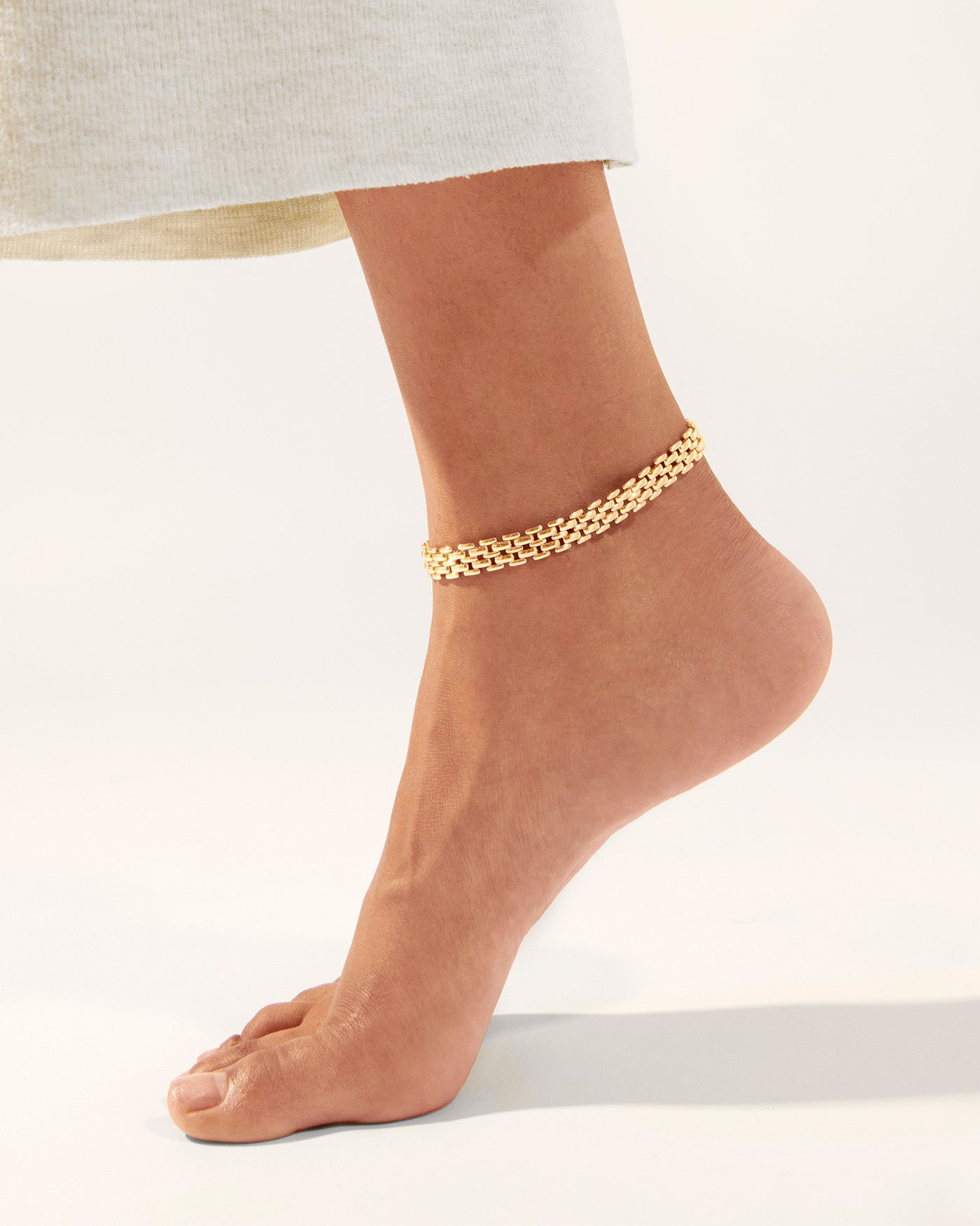 Francis Gold Anklet - Elegant & Dainty Women's Ankle Bracelet Jewelry for Everyday Wear, Beach Vacation, and Special Occasions