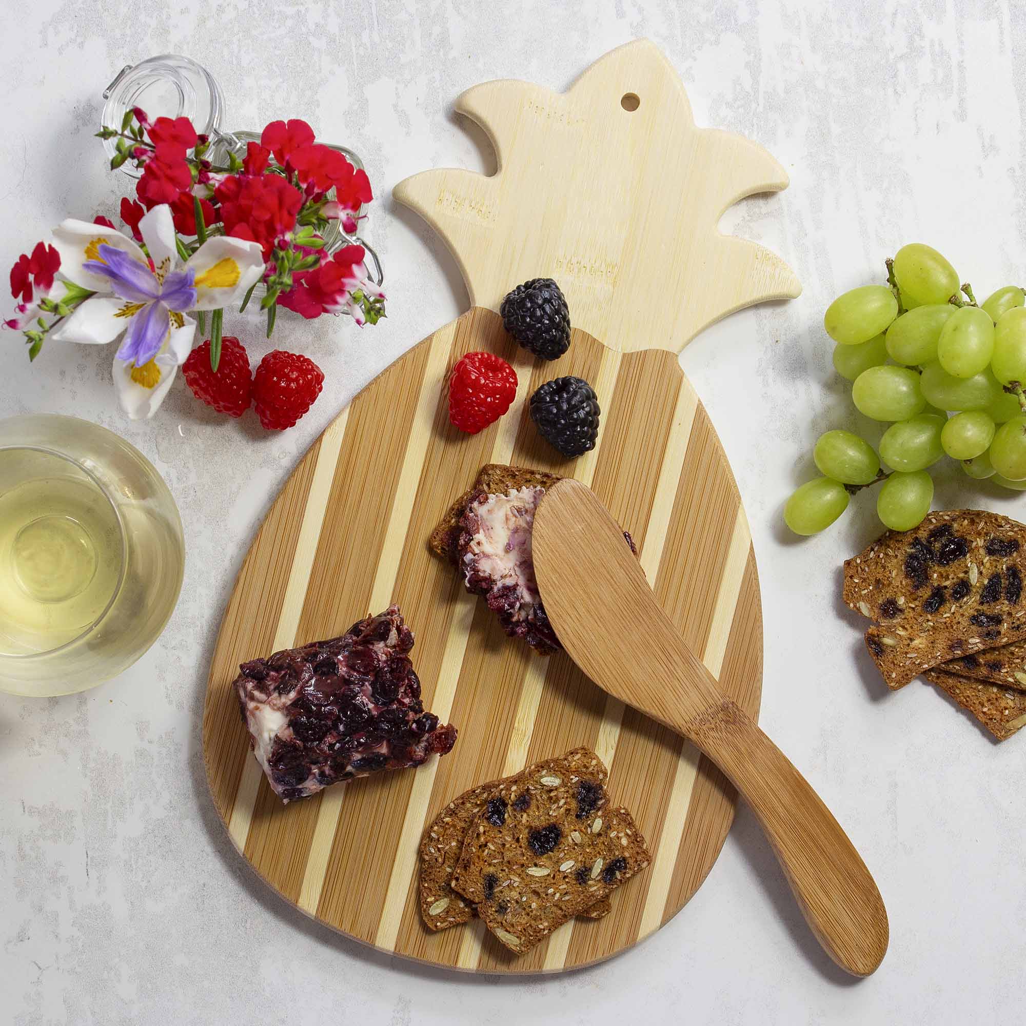 Pineapple-Shaped Wooden Serving Board with Cheese Knife Set - Perfect for Charcuterie, Cheese Platters, and Party Entertaining