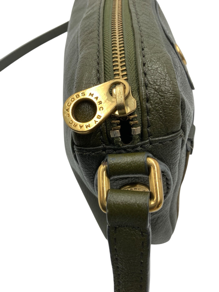 Marc by Marc Jacobs Genuine Leather & Suede Crossbody Bag for Women - Stylish Shoulder Purse for Everyday Use, Travel & Date Night