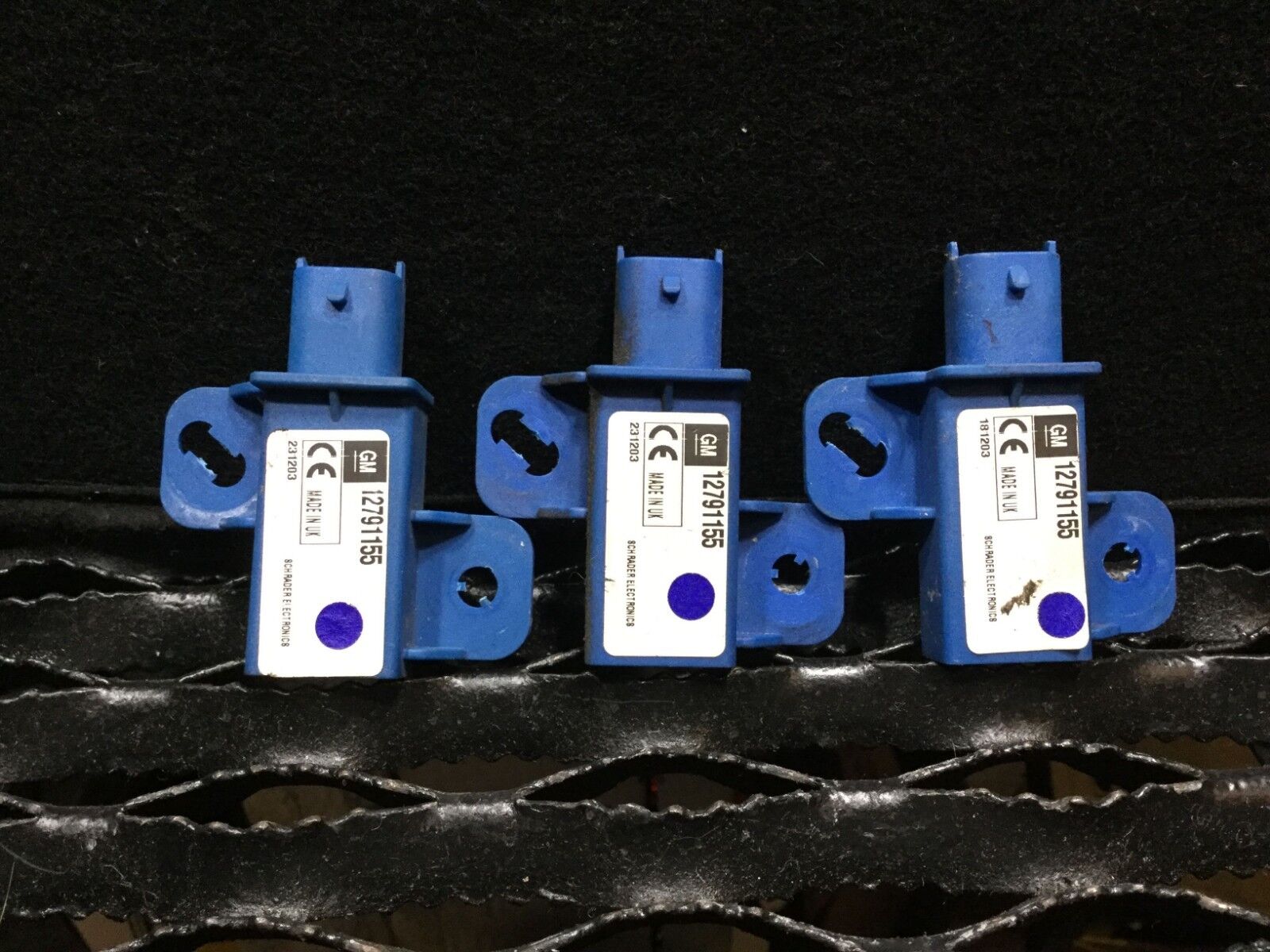 2003-2011 Saab 9-3 TPMS Sensor - OEM Tire Pressure Monitoring System (3-Pack) - Perfect for Replacement & Maintenance