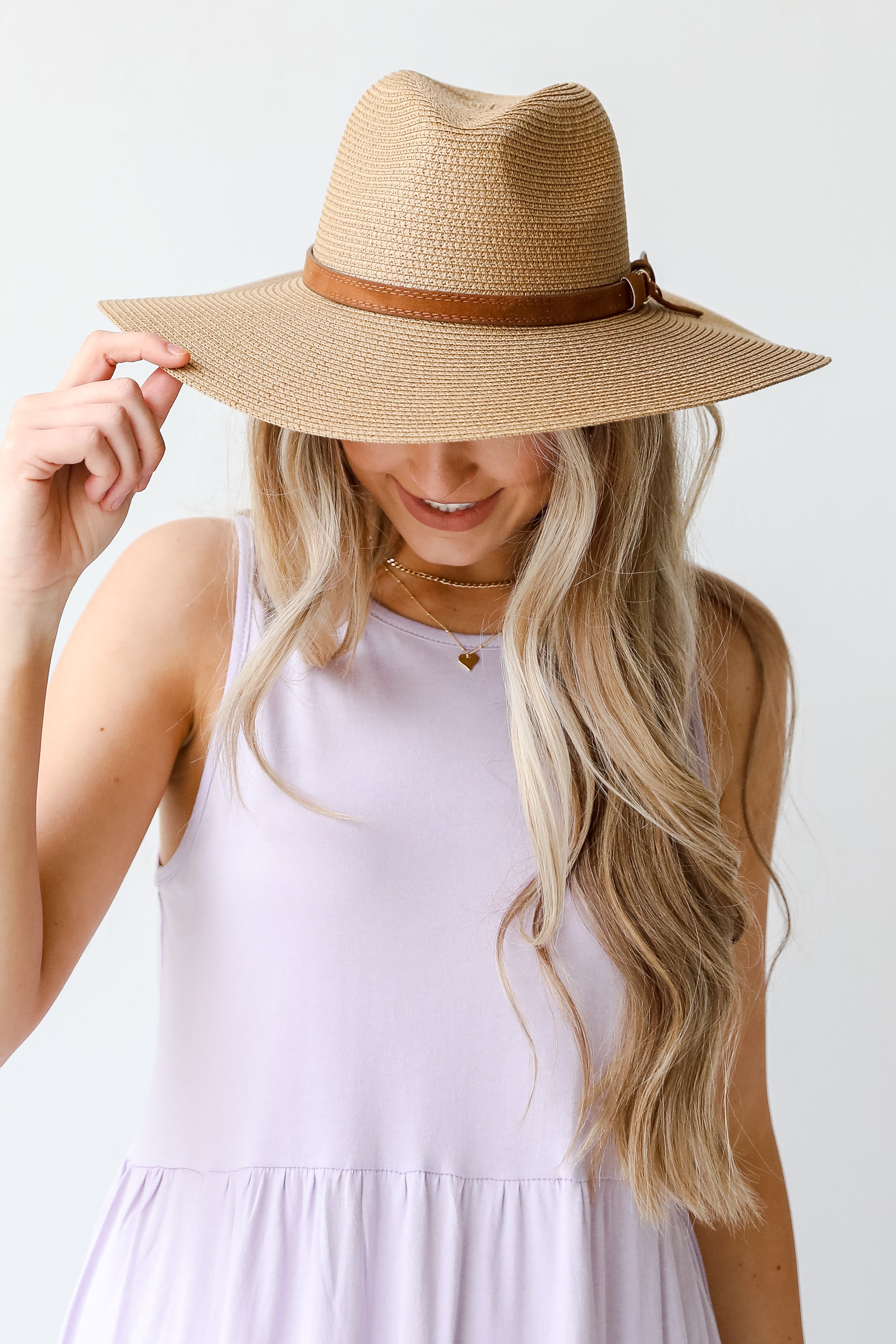 Stylish Straw Wide Brim Sun Hat for Women - UV Protection Summer Beach Hat - Perfect for Vacation, Poolside, and Outdoor Activities
