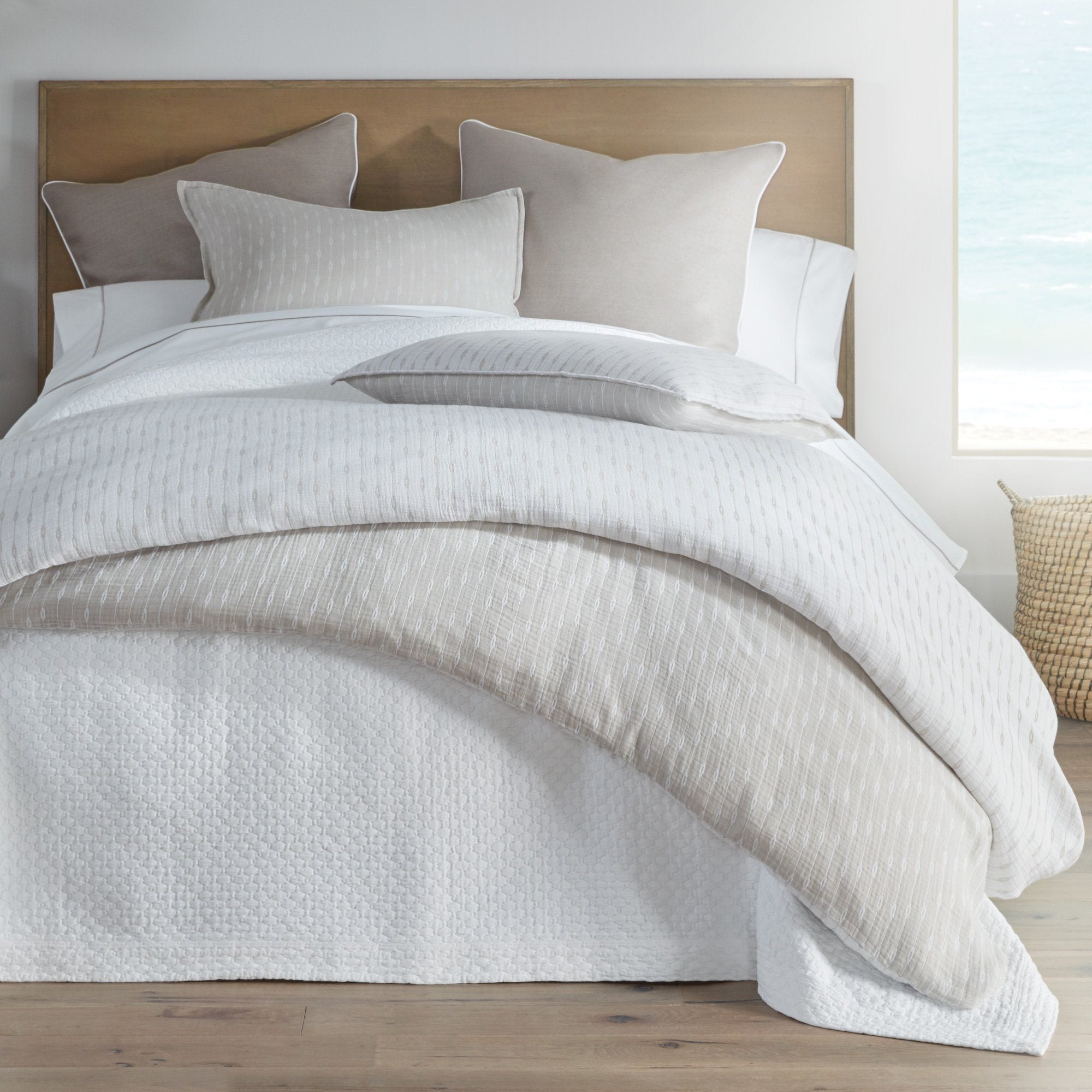 La Jolla Reversible Pillow Sham - Soft & Durable Decorative Pillow Cover for Bedroom, Living Room - Easy to Flip & Wash - Perfect for Home Decor, Guest Rooms, and Cozy Spaces
