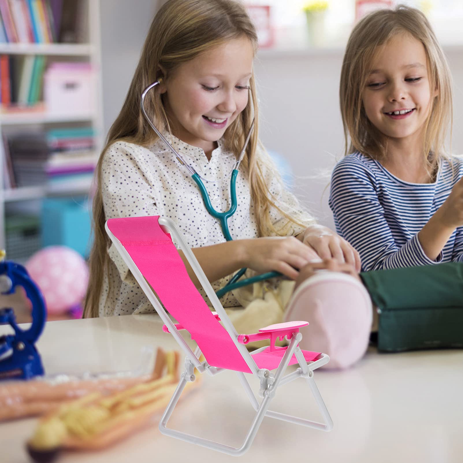 Toyvian 3-Piece Miniature Foldable Beach Chair Set - Dollhouse Furniture, Mini Deck Chair, Lounge Chair for Dolls - Perfect for Beach Scenes, Poolside Decoration & Dollhouse Accessories