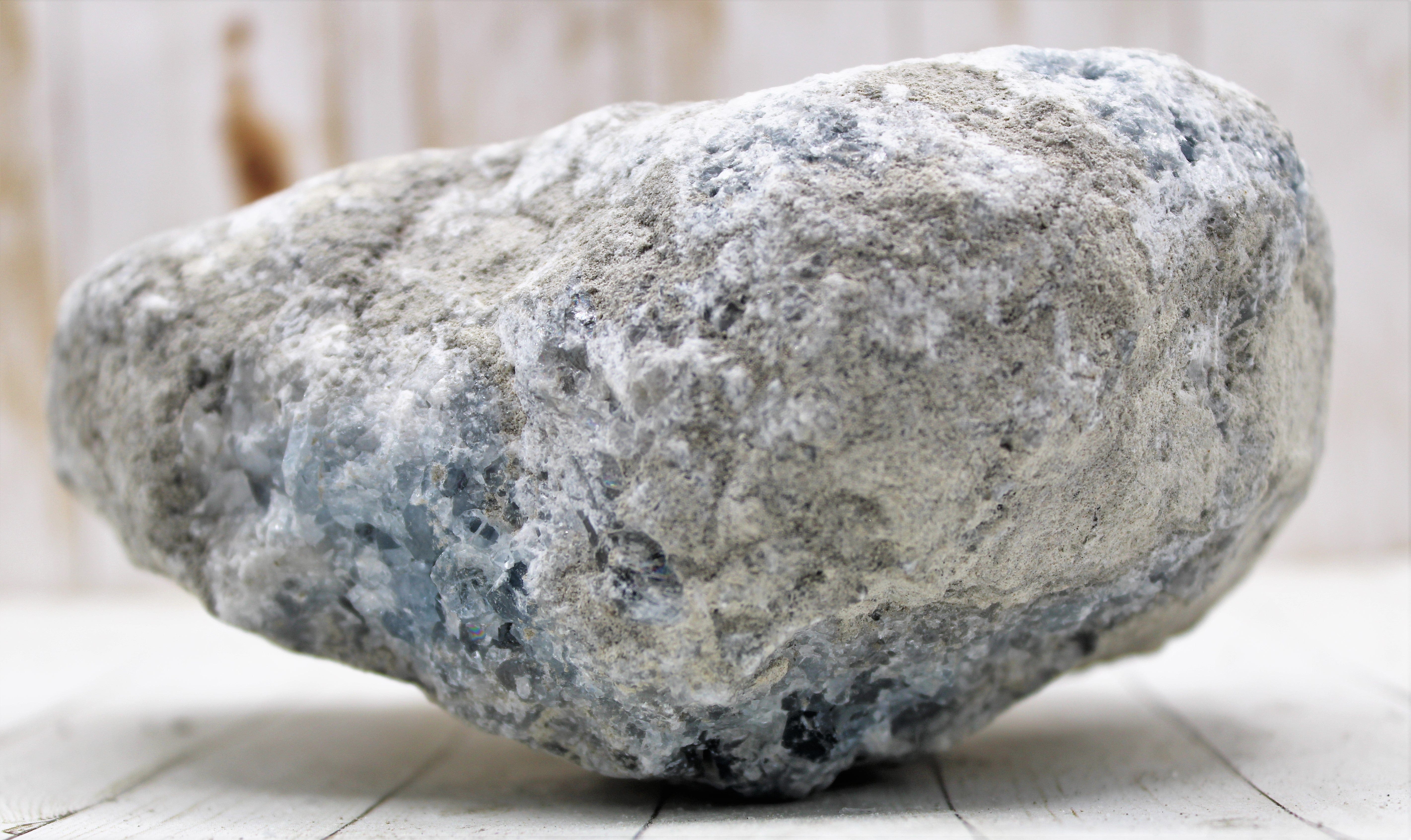 Natural Celestite Crystal Cluster - Healing Stone for Meditation, Stress Relief & Positive Energy - Perfect for Home Decor, Office Desk & Spiritual Practices