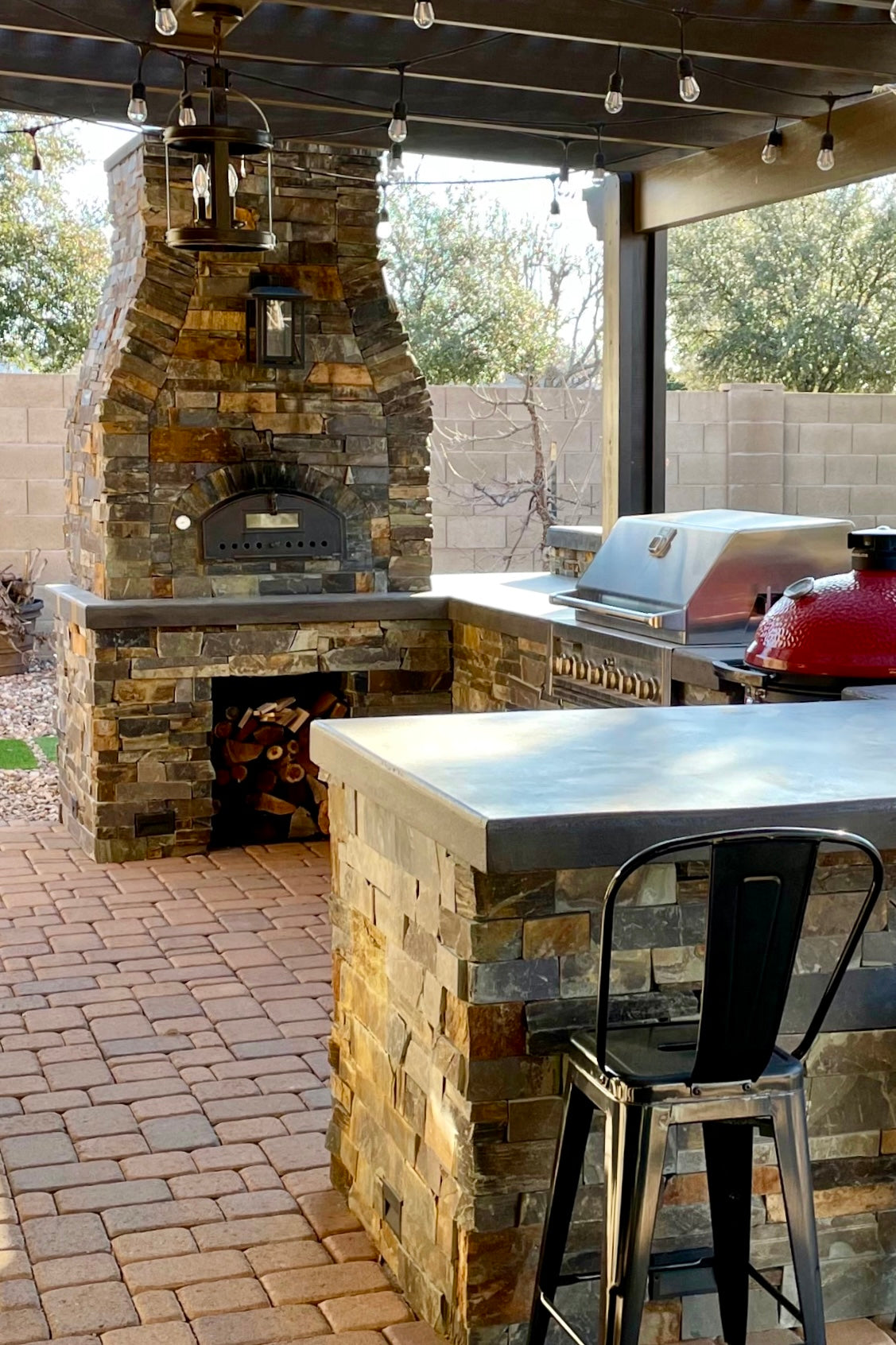 Premium PIZZAIOLI Pizza Oven Stone Arch - Hybrid Outdoor Pizza Oven for Backyard, Patio & Restaurant Use - Perfect for Wood Fired & Gas Cooking