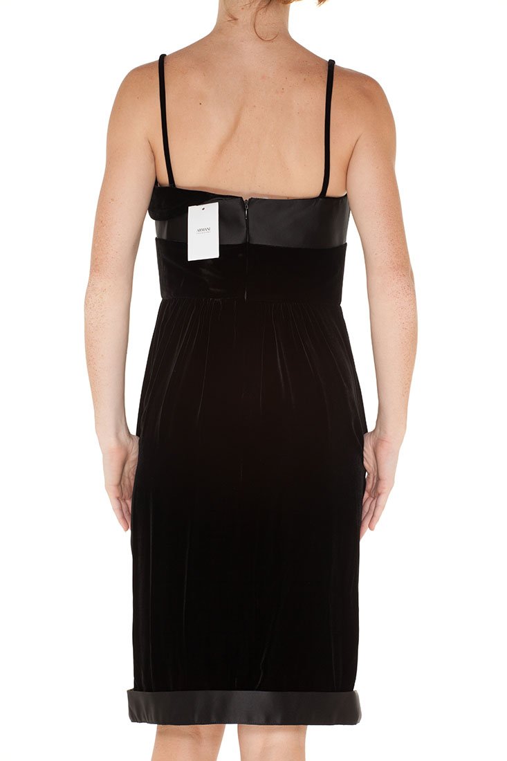Elegant Black Rayon Knee-Length Dress for Women - Comfortable & Stylish Casual Wear for Office, Party & Everyday Outfits