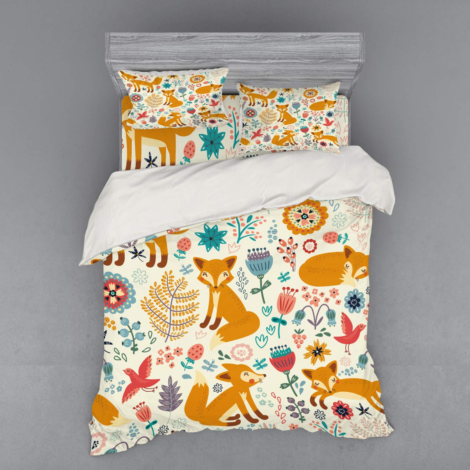 Ambesonne Fox Bedding Set - 4 Piece Bohemian Cartoon Fox Duvet Cover with Shams & Fitted Sheet, Queen Size, Multicolor Wild Animal Print - Perfect for Kids Rooms, Guest Bedrooms & Bohemian Home Decor