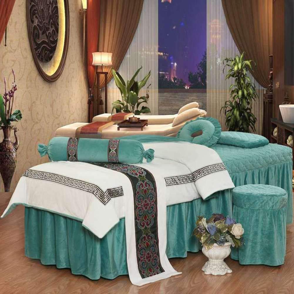 Luxury Plush Beauty Massage Table Sheet Set - European Style Velvet 4-Piece Bed Cover with Face Rest Hole for Spa & Salon - 80x190cm (31x75inch) - Perfect for Professional Massage Therapy & Relaxation Treatments