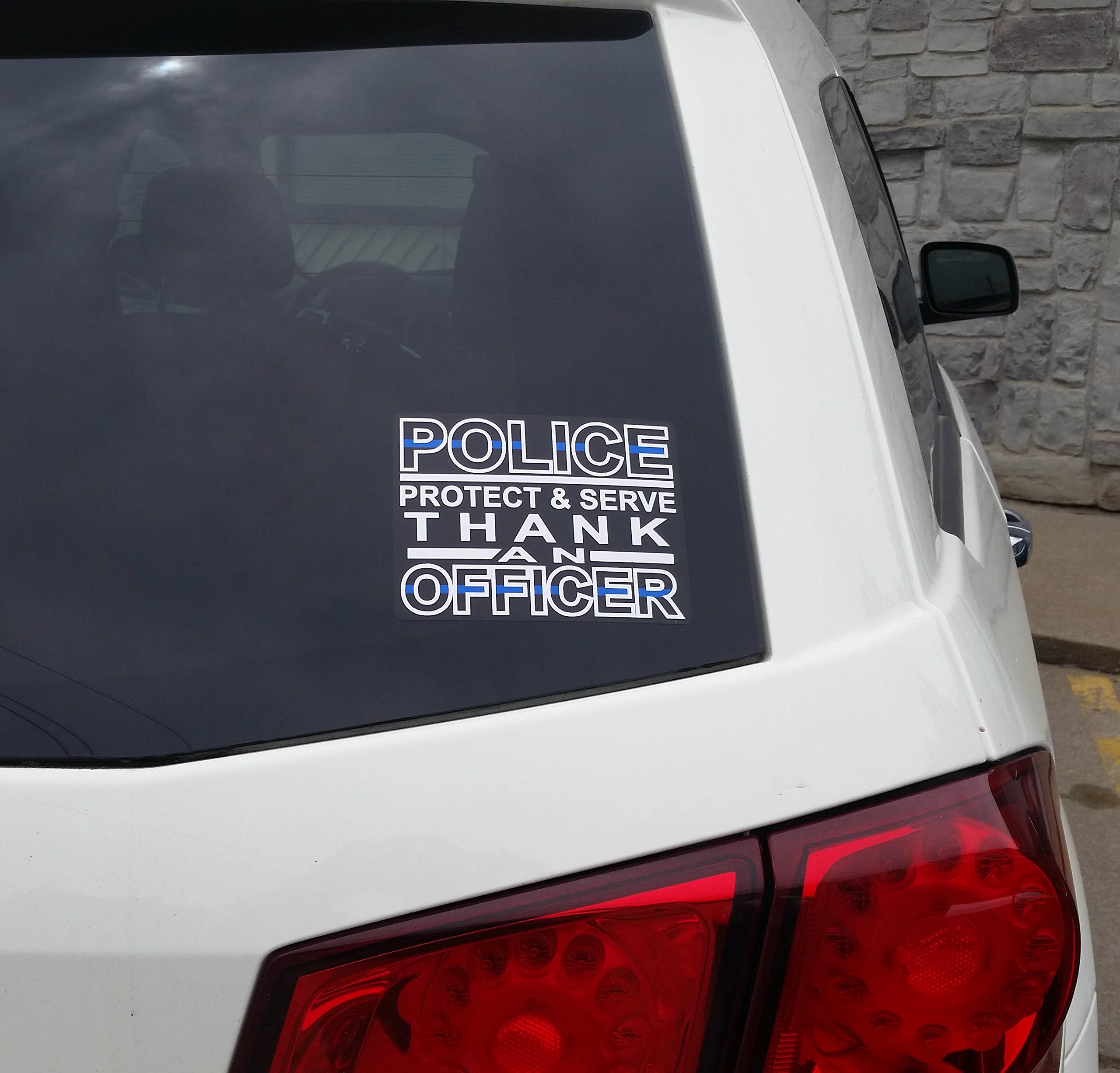 Police Protect and Serve Vinyl Decal - Thin Blue Line Thank an Officer Sticker for Car, Window, Phone, Computer & Wall - Durable Removable Decals for Law Enforcement Support - Perfect for Police Appreciation, Back the Blue & First Responder Gifts