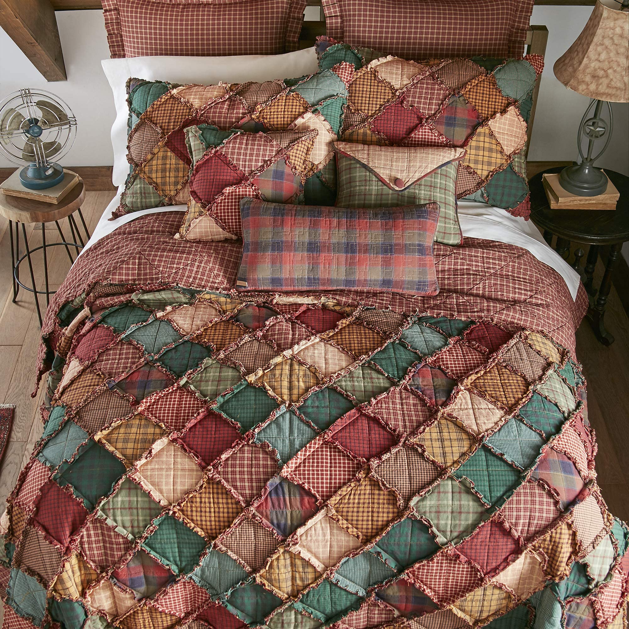 Donna Sharp Full/Queen Bedding Set - 3 Piece Campfire Cotton Lodge Quilt Set with Quilt & 2 Standard Pillow Shams - Fits Queen & Full Size Beds - Machine Washable - Cozy Cabin & Rustic Home Decor for Bedroom