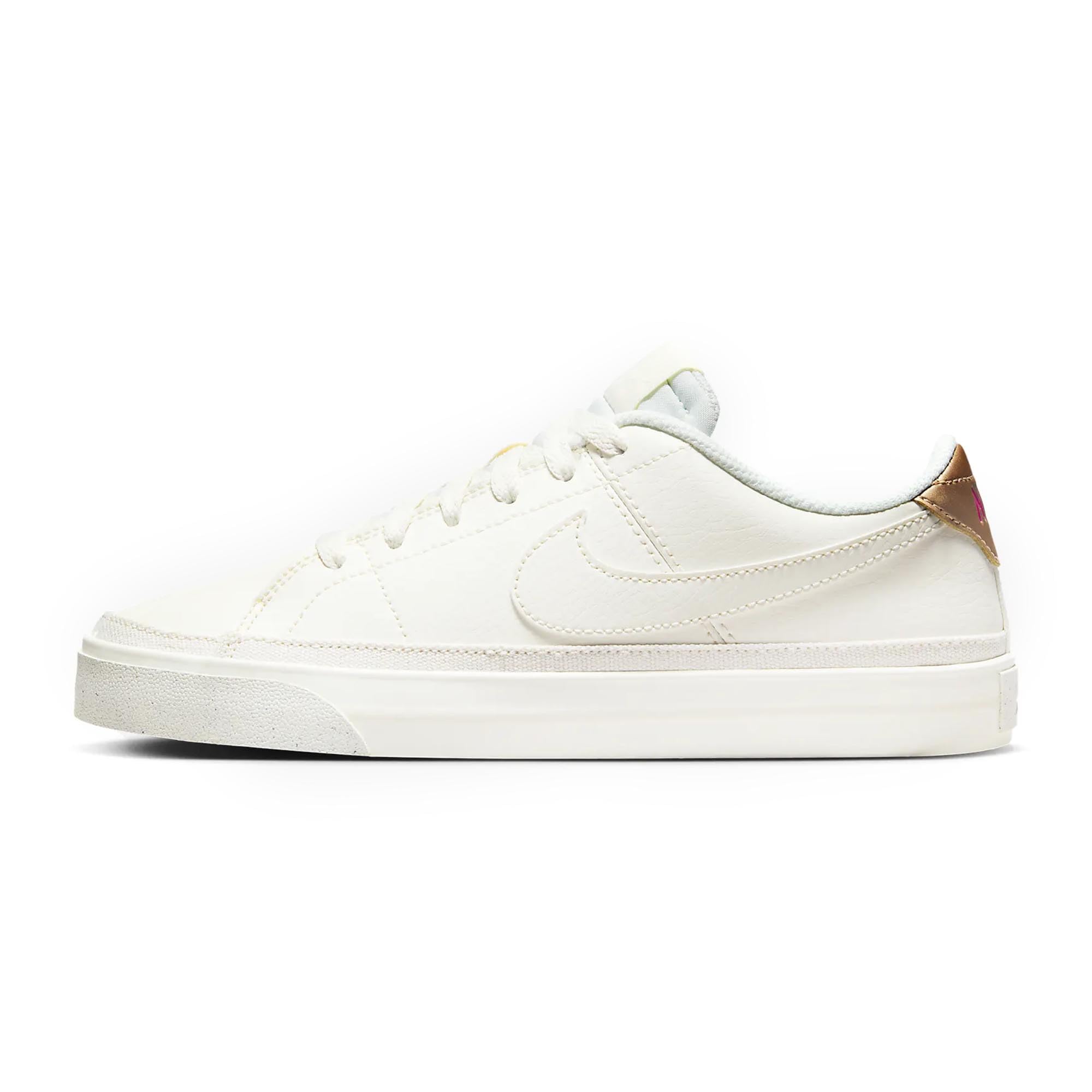 Nike Women's Running Shoes - Lightweight Low-Top Athletic Sneakers for Jogging, Gym Workouts & Casual Wear
