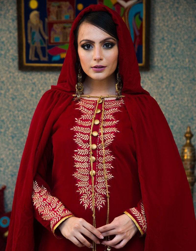 Elegant Aline Abaya with Intricate Neckline Design - Perfect for Islamic Prayer, Eid Celebrations & Modest Fashion