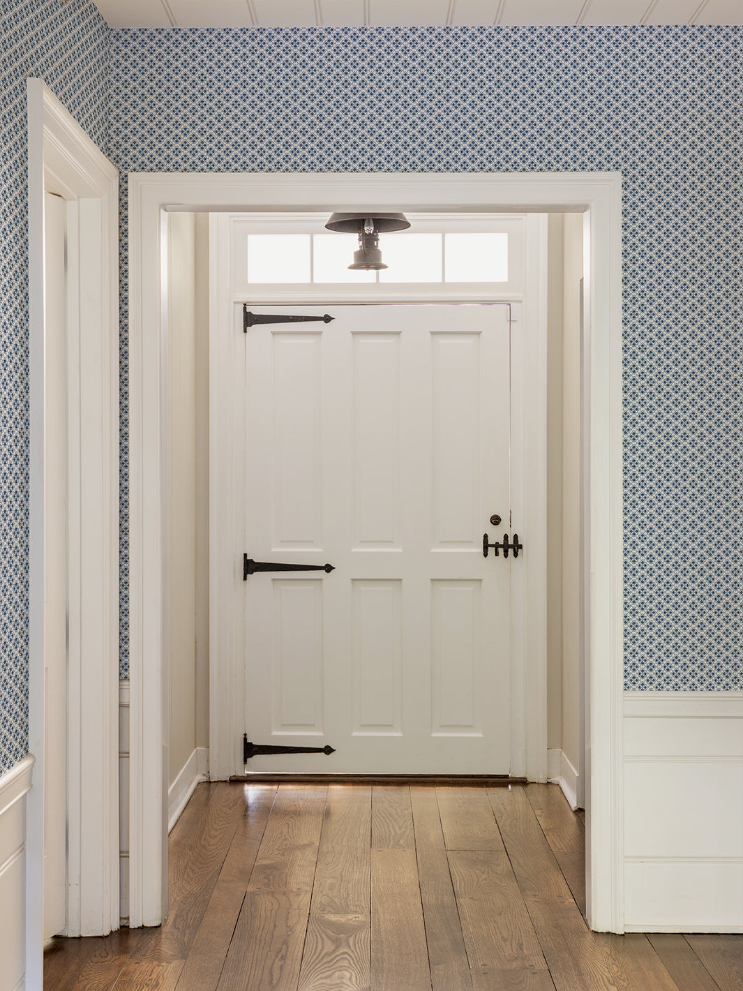 Nathan Turner Medallion All Over Dark Blue Wallpaper - Perfect for Living Room, Bedroom & Dining Room Decor