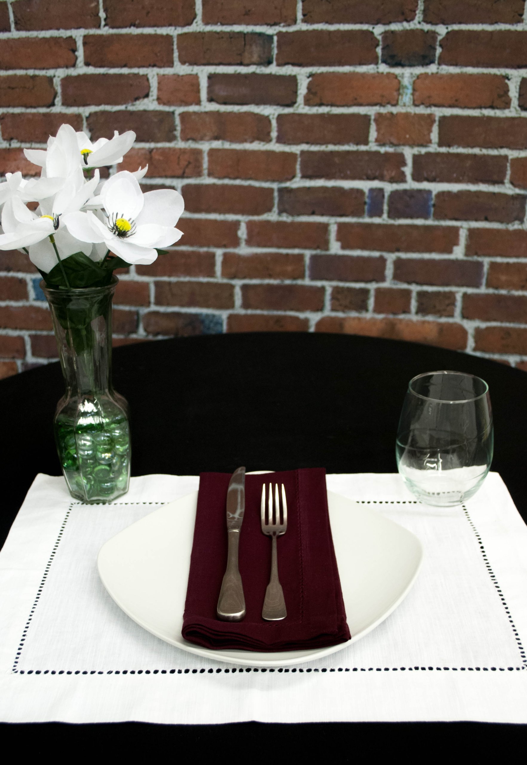 Premium Hemstitch Linen Dinner Napkins - Set of 12, Burgundy Red - Elegant Formal Dining, Wedding Reception & Holiday Table Decor