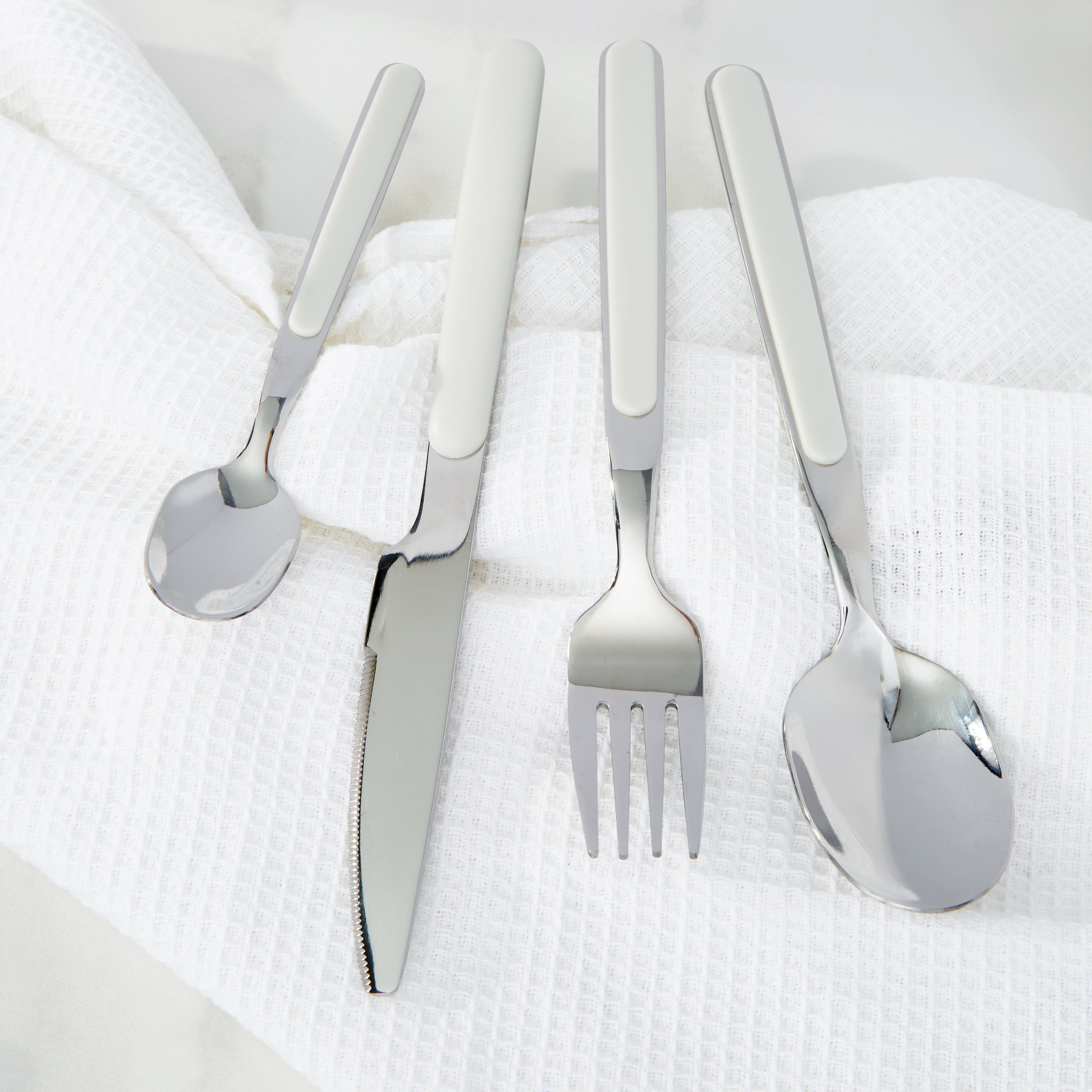 BergHOFF Leo Balance 24-Piece Stainless Steel Flatware Set in Moonbeam Finish - Elegant Dinnerware for Formal Dining, Parties & Everyday Use