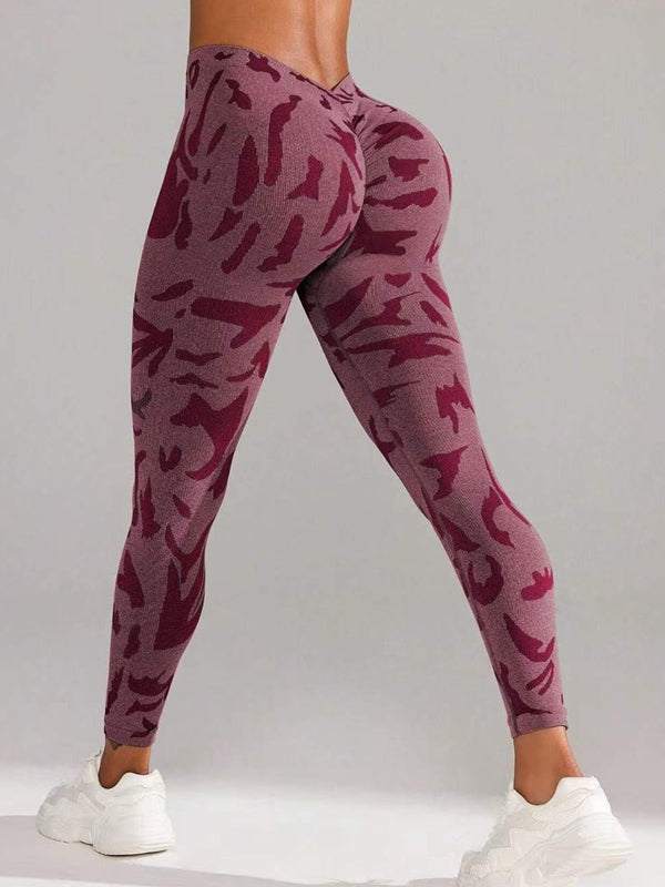 ZASUWA Women's Sexy Camouflage Print High-Waisted Yoga Pants - Deep V Back & Scrunch Butt Lifting Leggings for Workout, Gym & Casual Wear