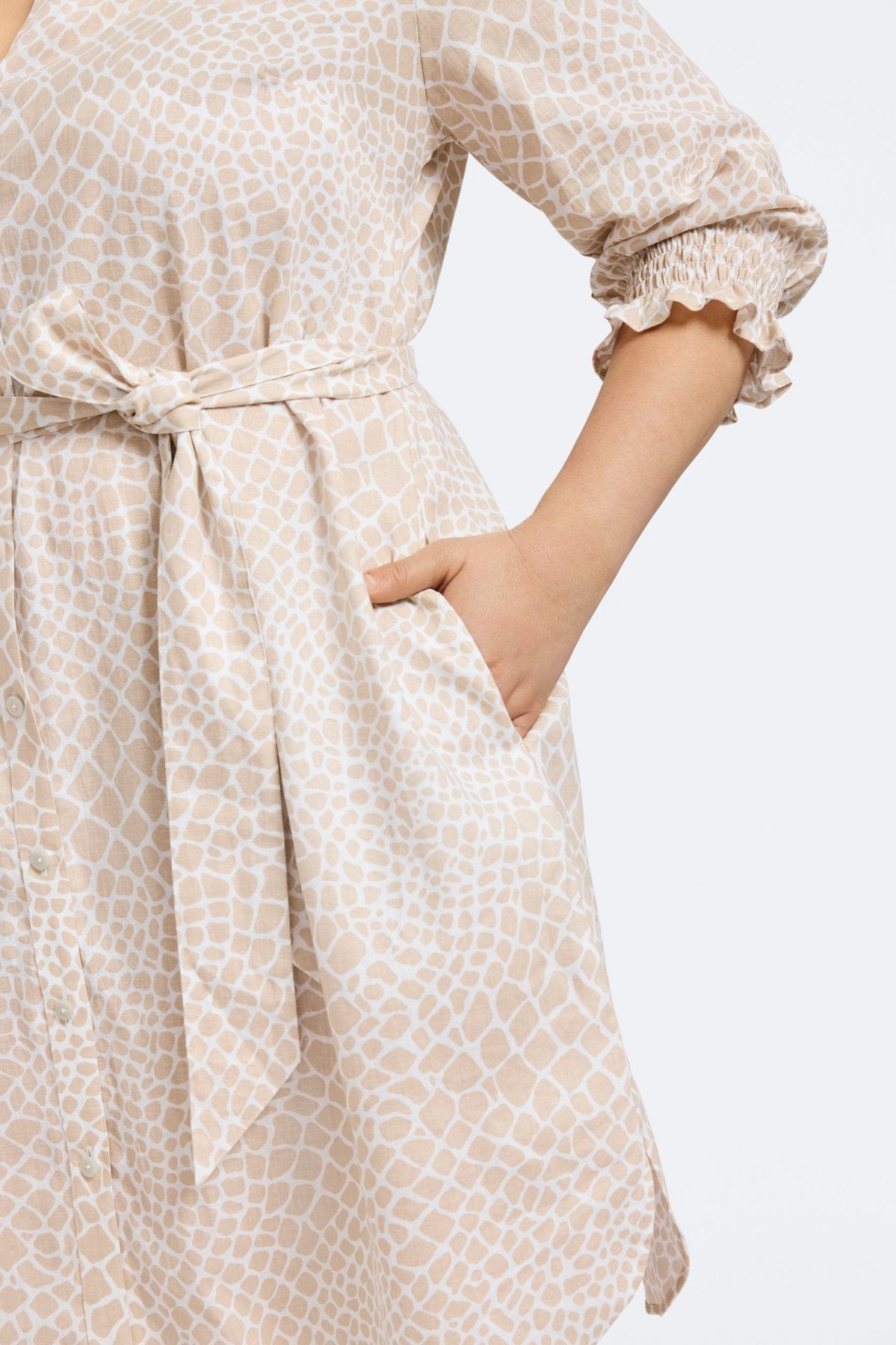 Abby Plus Linen Giraffe Print 3/4 Sleeve Dress for Women - Casual Summer Midi Dress for Beach, Vacation & Everyday Wear