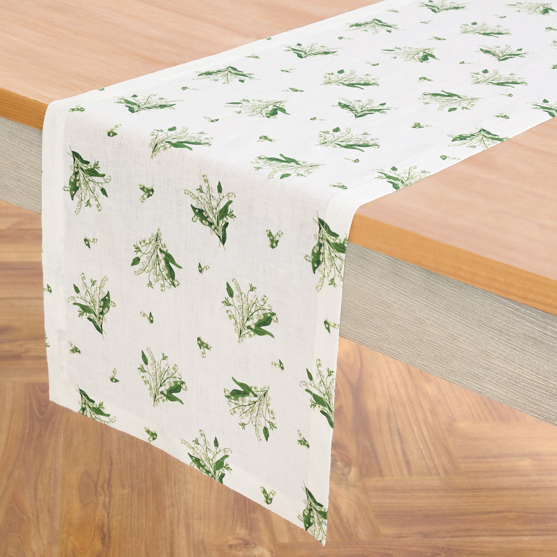 Elegant Lily of the Valley Floral Table Runner - Perfect for Wedding, Party & Home Decor
