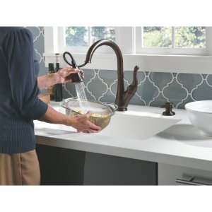Talbott Single Handle Pull-Down Kitchen Faucet with Soap Dispenser - Modern Stainless Steel Sink Faucet for Easy Dishwashing & Cooking | Perfect for Home Kitchen Remodeling & Commercial Use