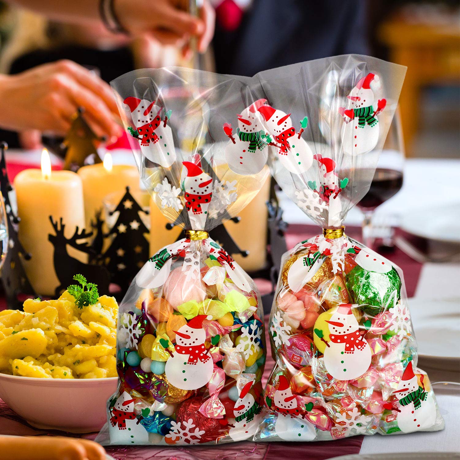 100-Piece Christmas Cellophane Gift Bags with Snowman Design - Includes 150 Twist Ties for Holiday Treats, Candy & Party Favors - Perfect for Christmas Parties, Gift Wrapping & Holiday Celebrations