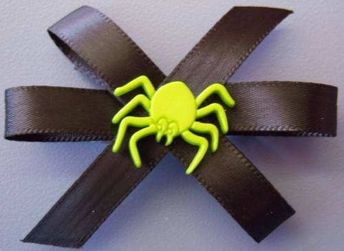 Green Spider Dog Hair Bow - Cute Pet Accessory for Small & Large Dogs - Perfect for Parties, Photos & Daily Wear