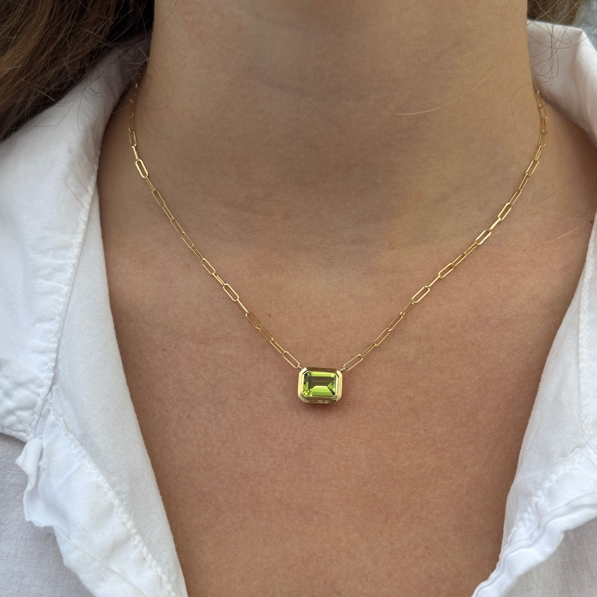 Goshwara Emerald Cut Peridot 18K Gold Pendant Necklace | Elegant Jewelry for Women | Perfect for Weddings, Parties & Special Occasions
