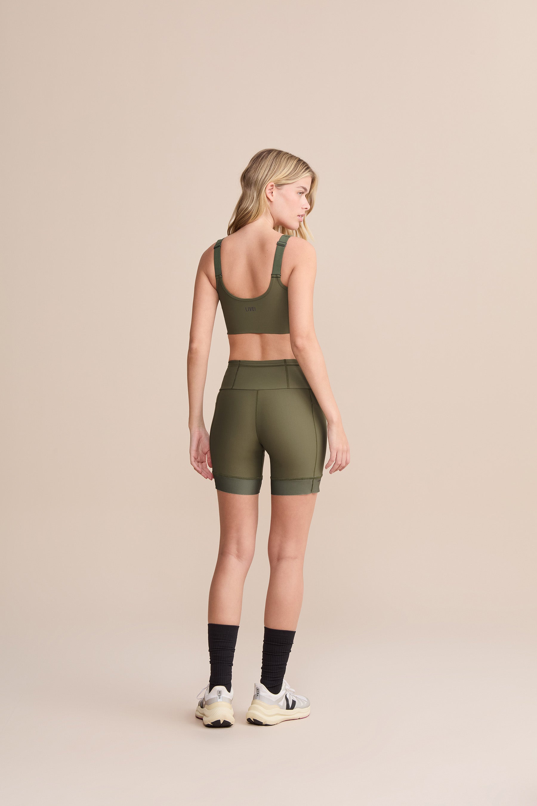 High-Performance Speed Power Sports Bra for Women - Moisture-Wicking & Supportive Workout Top for Running, Yoga & Gym