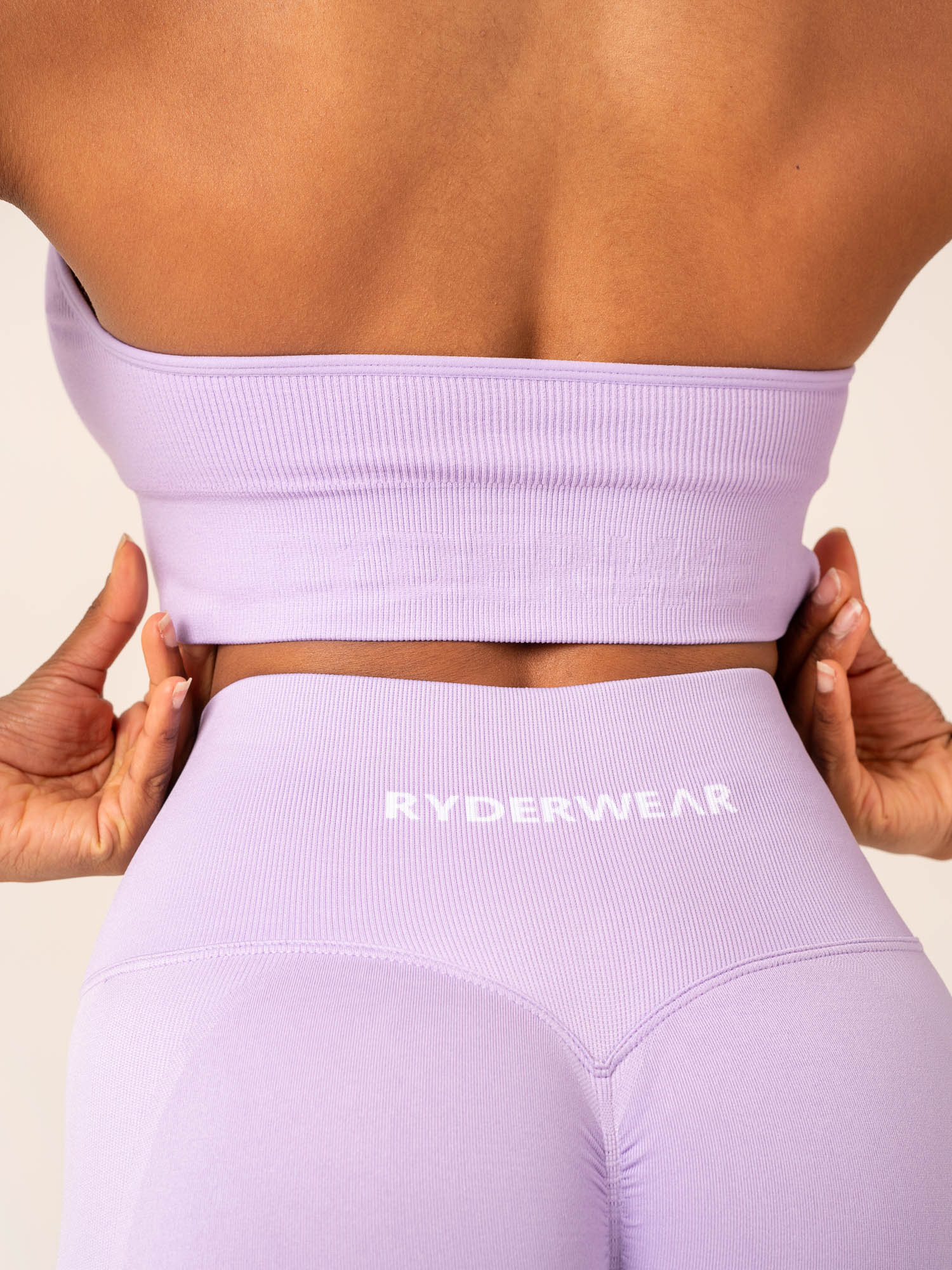 Lift Rib Seamless Halter Sports Bra for Women - Comfortable Workout Top with Support - Perfect for Yoga, Running & Gym - Lavender
