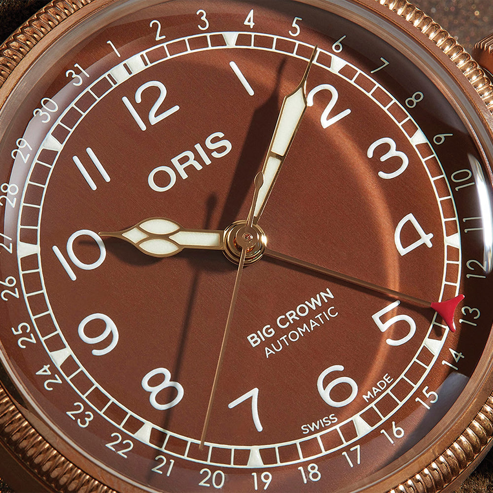Big Crown Bronze Pointer Date 40mm Men's Watch - Brown Leather Strap - Vintage Automatic Diver Watch for Men - Perfect for Diving, Swimming & Everyday Wear