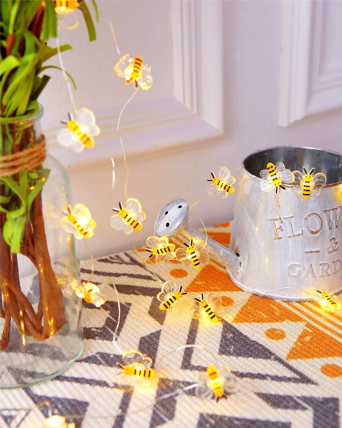 Bee Decor String Lights - 10ft Honeybee Shaped LED Fairy Lights with 30 Bulbs | Battery Operated for Indoor, Bedroom, Party, Wedding, Patio & Christmas Decor | Perfect for DIY Home Decor, Garden Lighting and Special Events