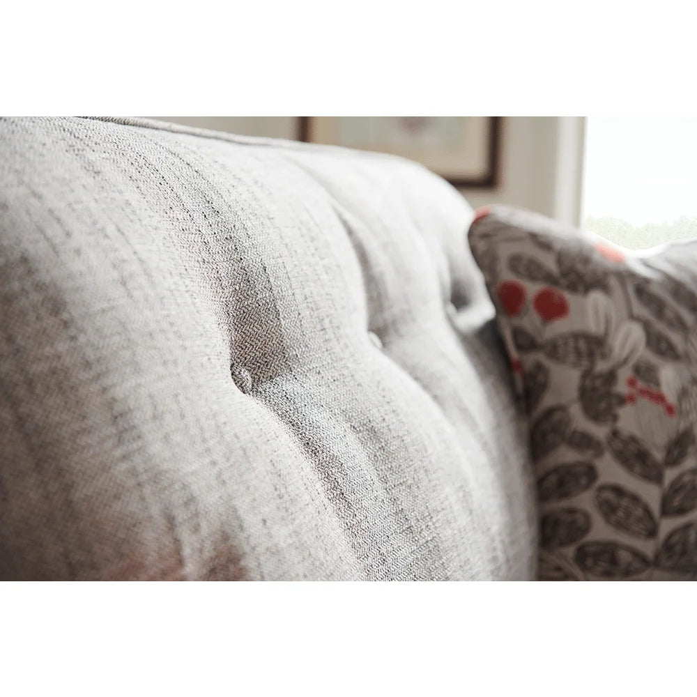 La-Z-Boy Laurel Classic Reclining Sofa and Chair Set - Comfortable Living Room Furniture for Relaxation & Movie Nights