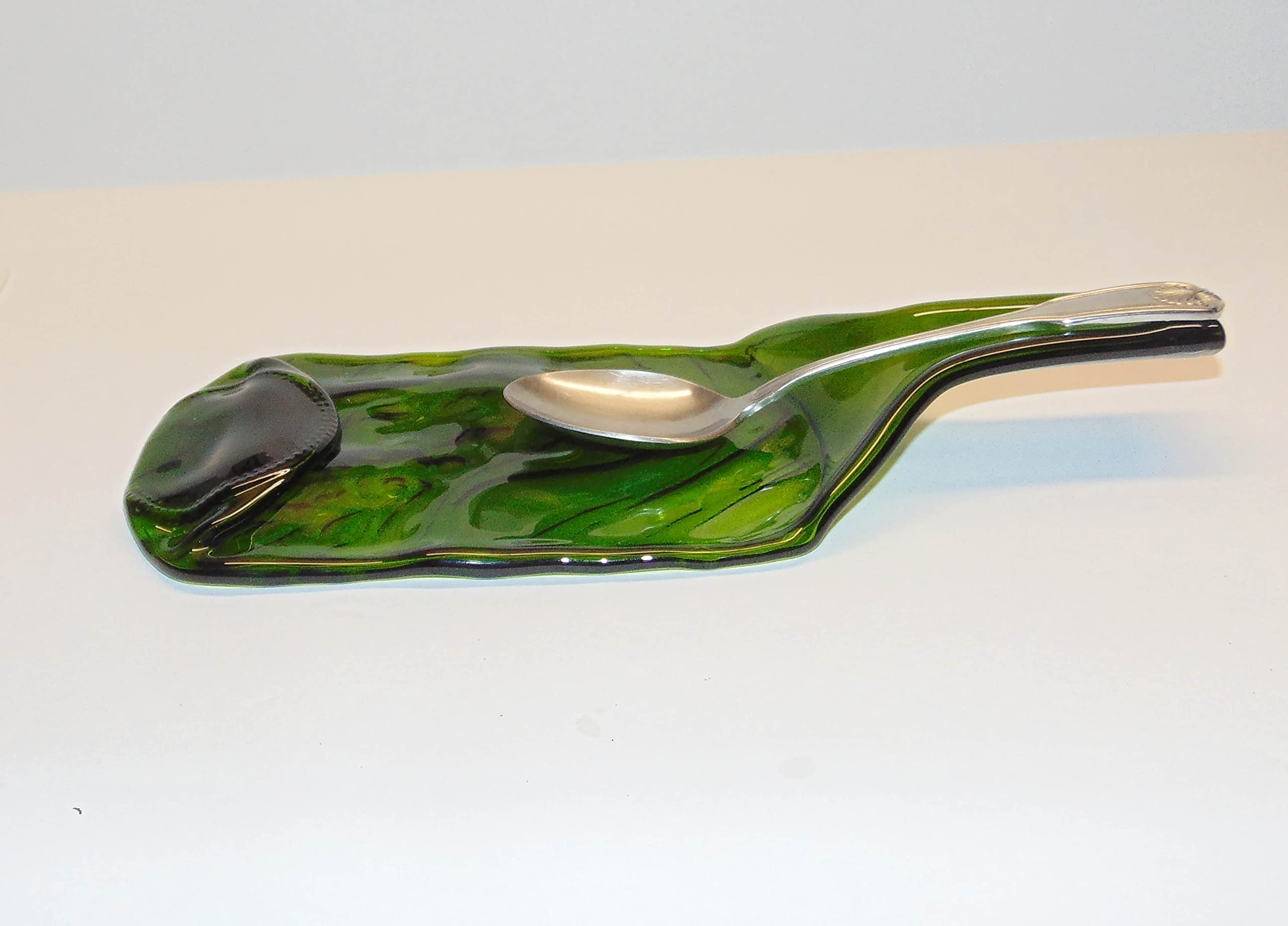 Embossed Fish Design Raised Neck Moss Green Wine Bottle Cheese Tray Serving Platter - Elegant Appetizer Display for Dinner Parties, Wine Tasting & Charcuterie Boards