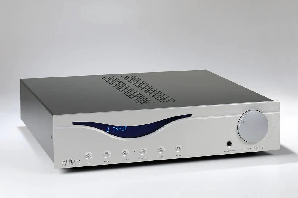 Audia Flight Three S Stereo Integrated Amplifier - High-End Audio System for Home Theater & Music Listening | Perfect for Audiophiles & Hi-Fi Enthusiasts