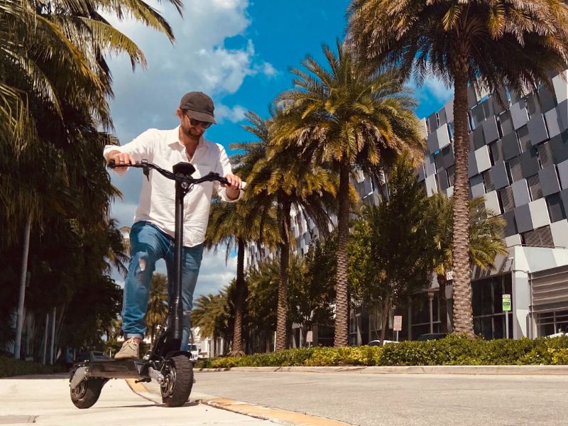 Apollo Phantom Electric Scooter - High Speed 28MPH, 40 Mile Range, Dual Motor - Perfect for Commuting & Urban Adventure