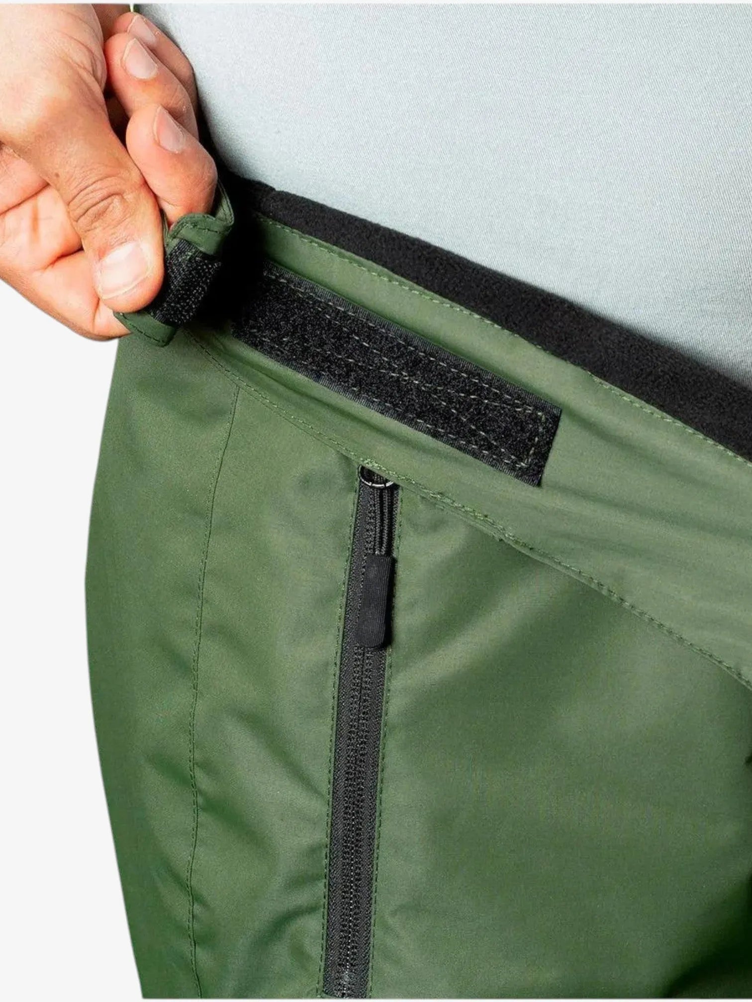 Alaska Snow Amancay 8k Green Waterproof Winter Pants - Insulated Snowboarding Ski Trousers for Men & Women - Perfect for Skiing, Hiking & Cold Weather Outdoor Activities