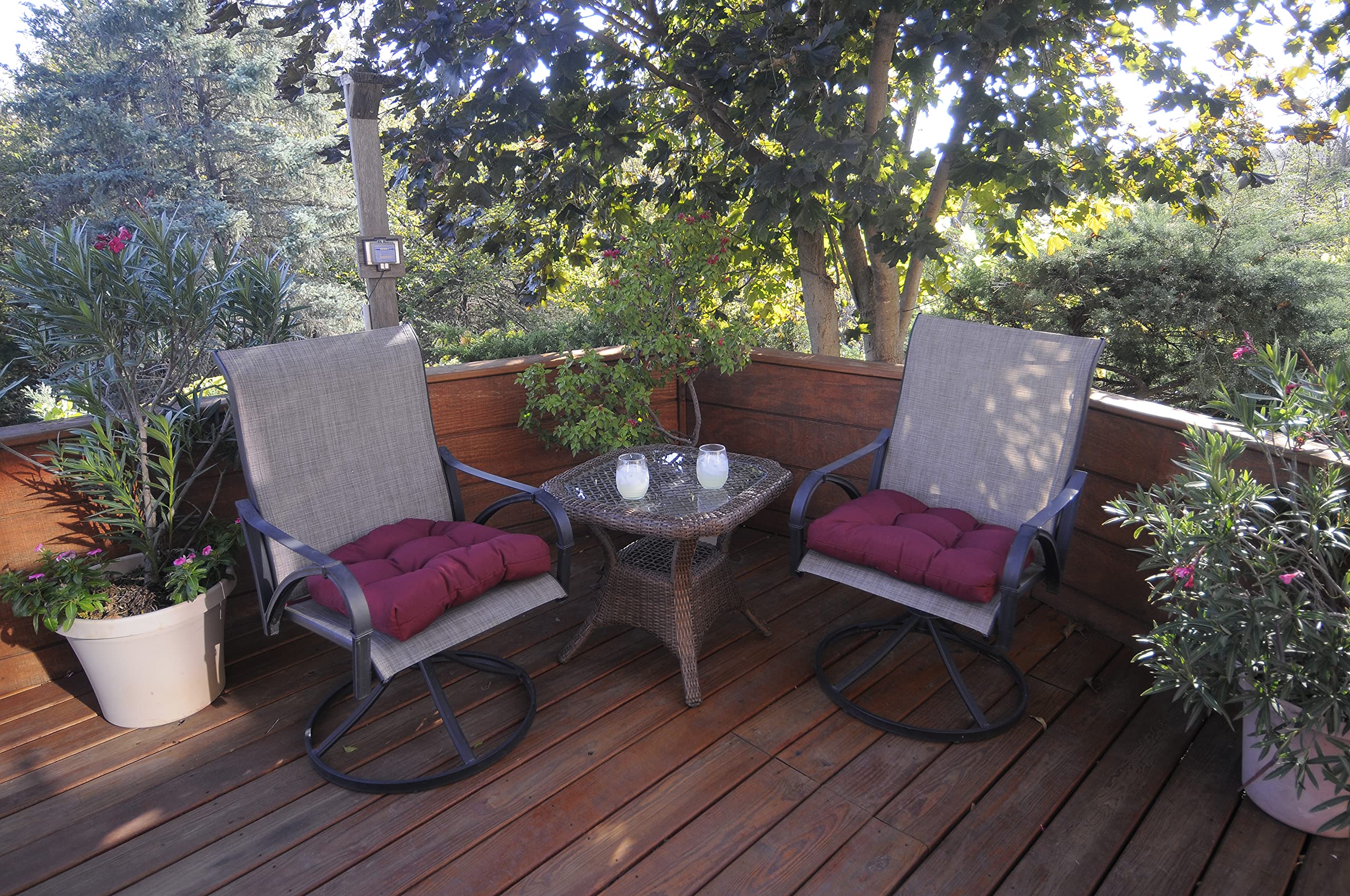 Comfy Indoor/Outdoor Seat Cushion for Patio, Deck & College Dorm - Burgundy (Pack of 1) - Perfect for Lounging, Relaxing & Outdoor Furniture Comfort