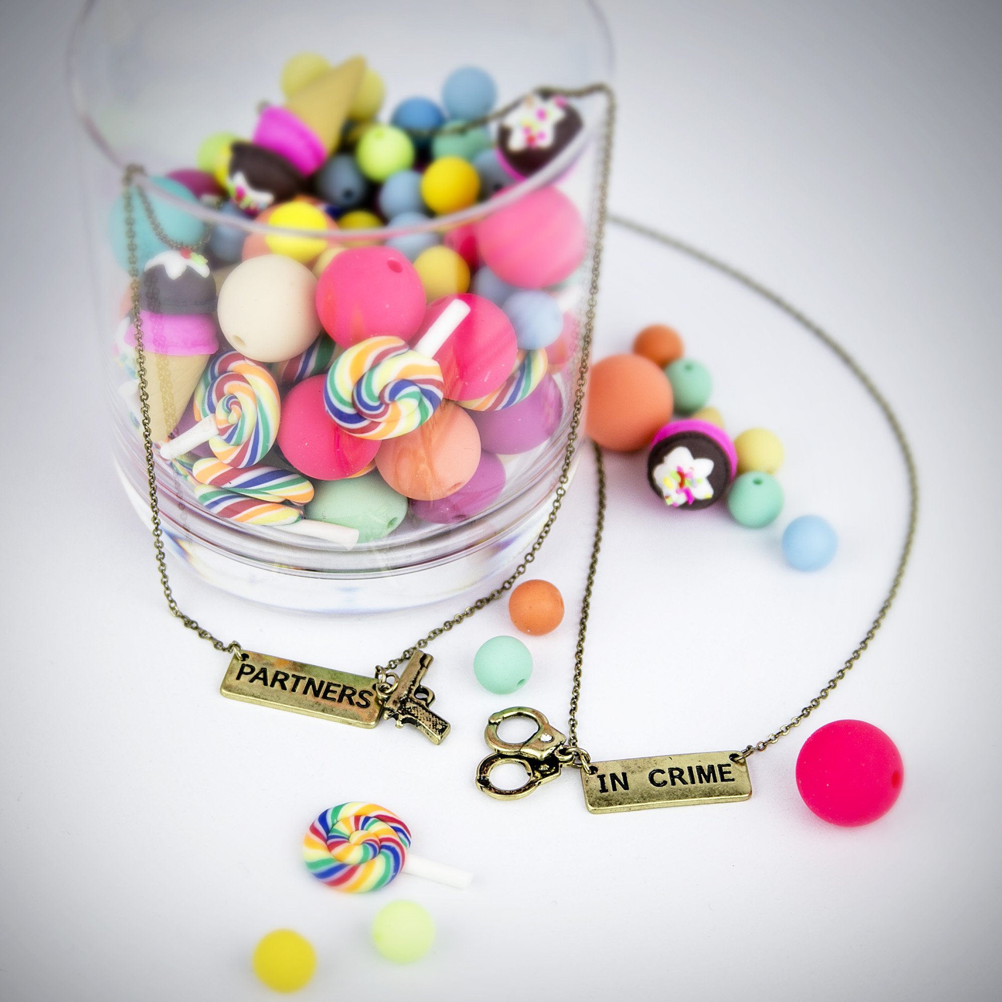 Best Friends Forever Matching Necklace Set - Handcuff BFF Jewelry for Couples & Besties