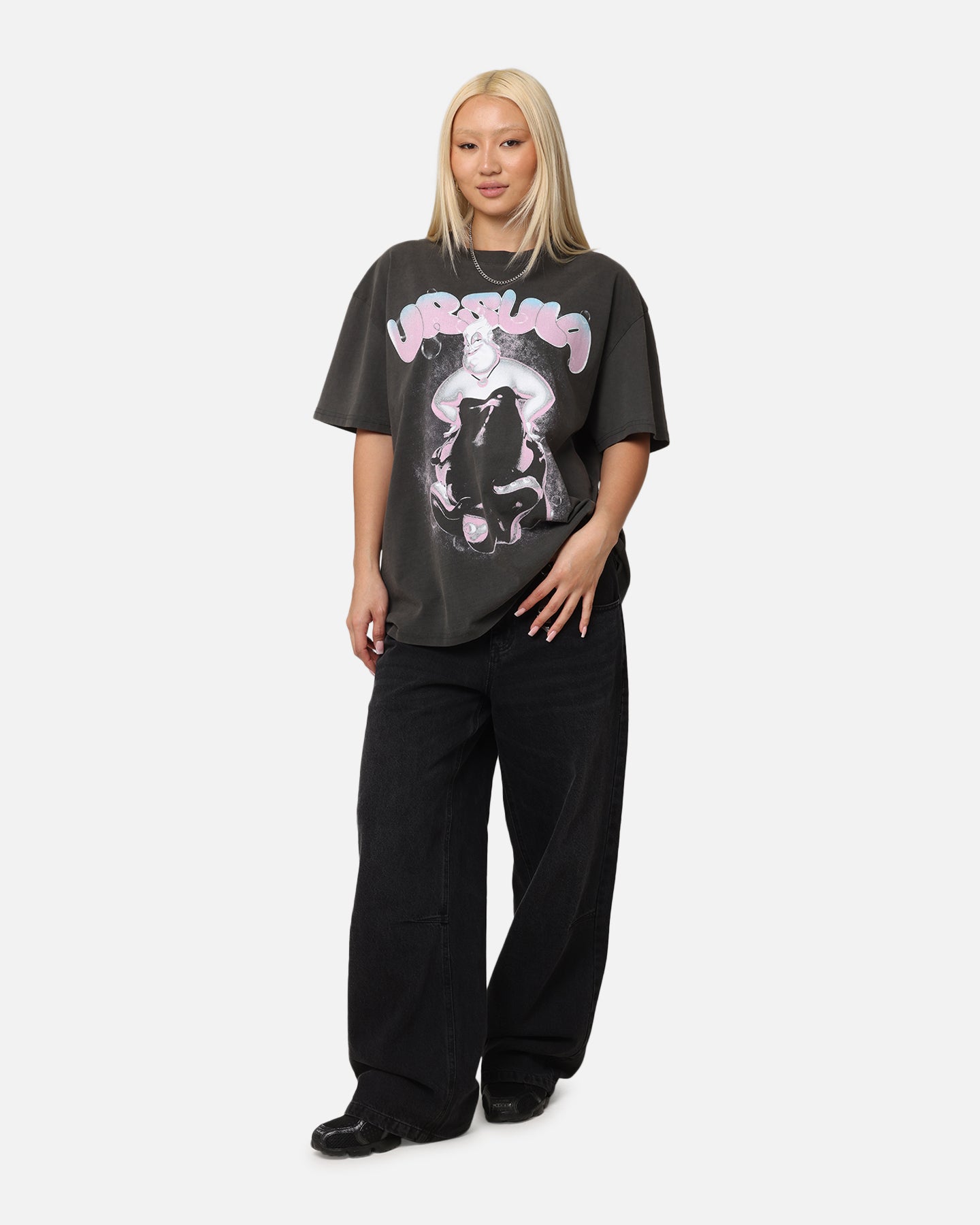 Disney The Little Mermaid Ursula Vintage Heavyweight T-Shirt - Black Distressed Wash | 90s Cartoon Villain Tee for Cosplay & Disney Fans