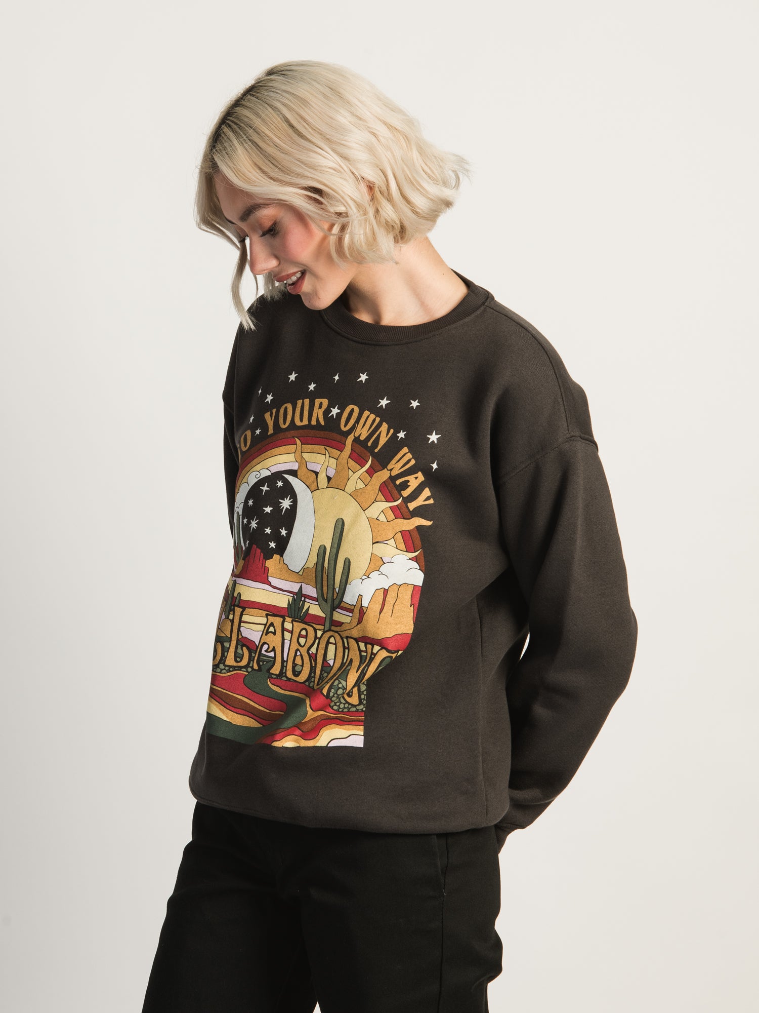 BILLABONG Go Your Own Way Crewneck Sweatshirt - Men's & Women's Casual Pullover for Streetwear & Outdoor Activities | Clearance Sale