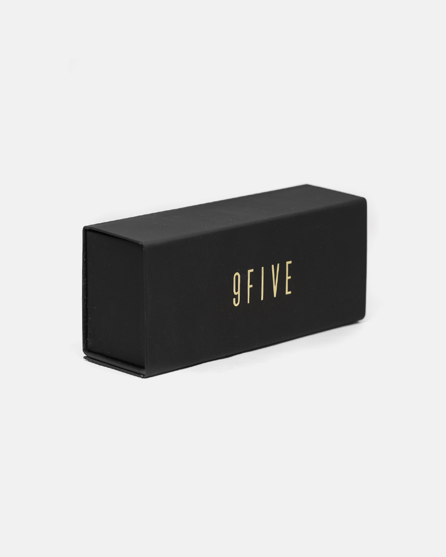 9FIVE St James Black/Gold Baseball Cap - Stylish Adjustable Snapback Hat for Men & Women - Perfect for Sports, Casual Wear & Outdoor Activities