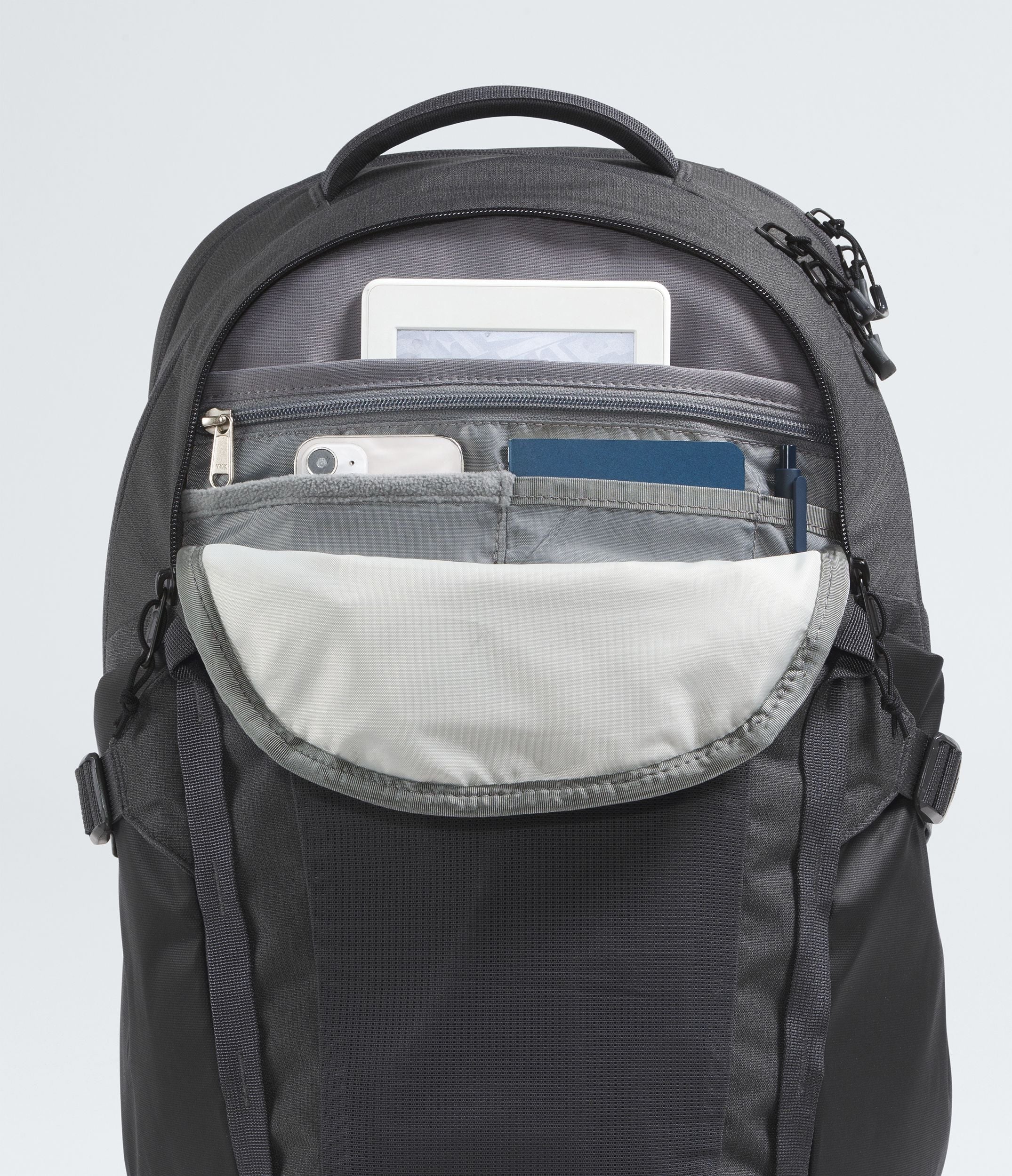 The North Face Recon Backpack - Durable Laptop Backpack for Men & Women, Water-Resistant Travel & Hiking Daypack - Perfect for Work, School & Outdoor Adventures
