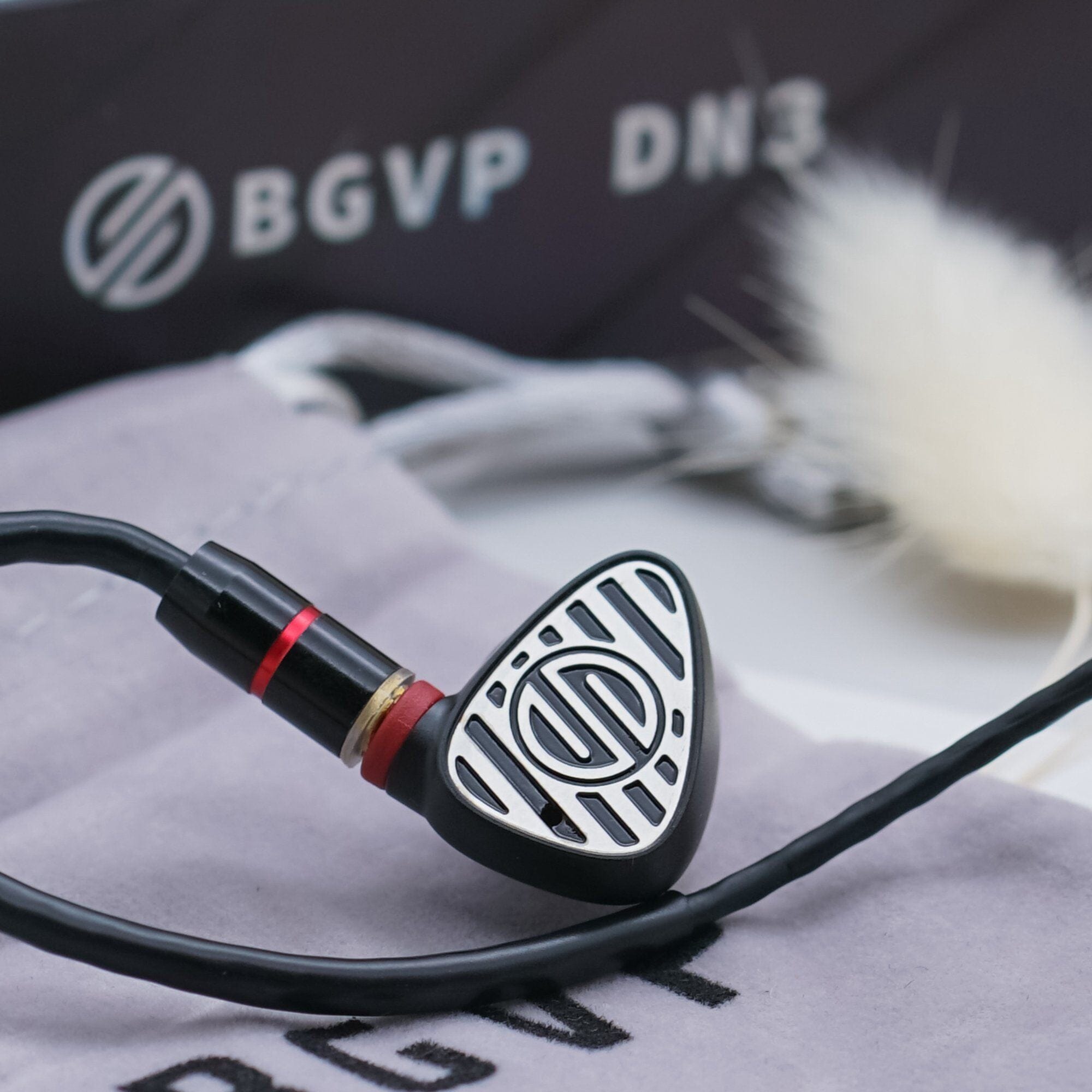 BGVP DN3 Hybrid In-Ear Monitors - 1 Dynamic + 1 Balanced Armature Drivers for Audiophiles | Perfect for Studio Recording, Gaming & Music Listening