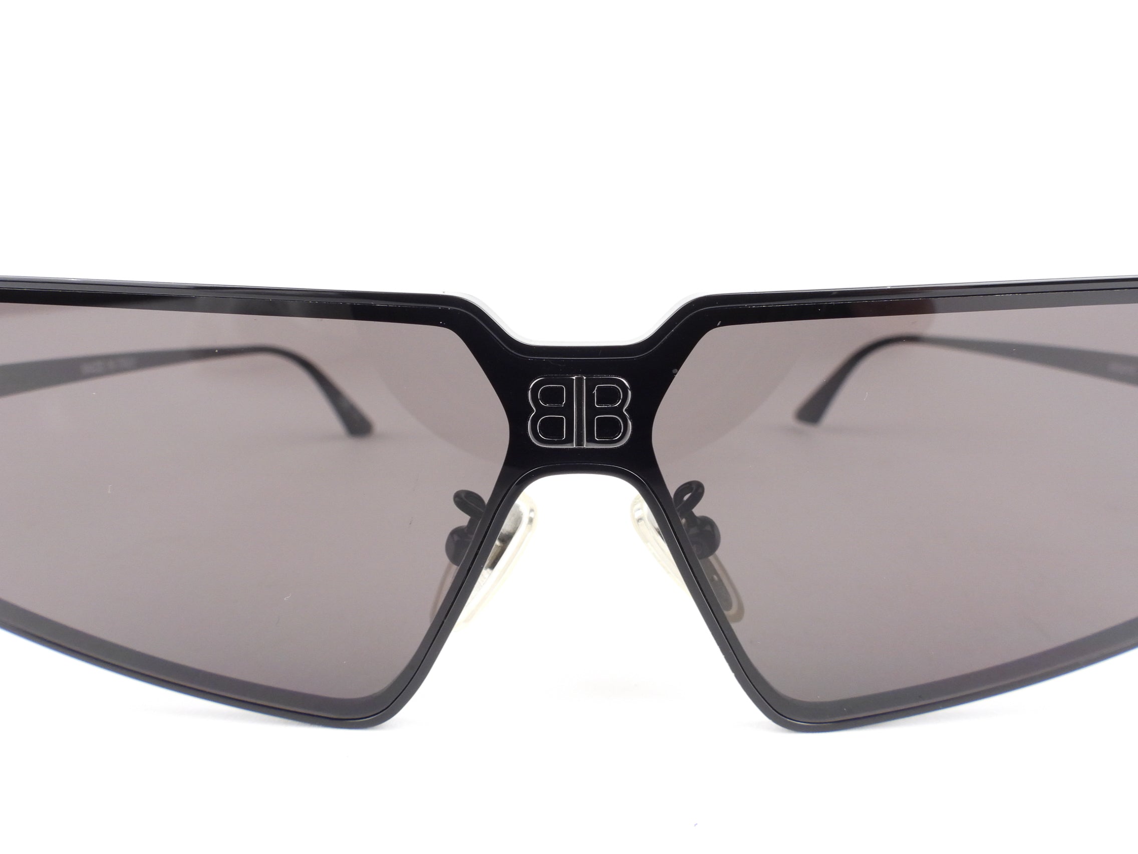 Balenciaga Black Metal Frame BB Logo Shield 2.0 Sunglasses for Women & Men - Luxury Designer Shades for Fashion, Travel & Outdoor Activities