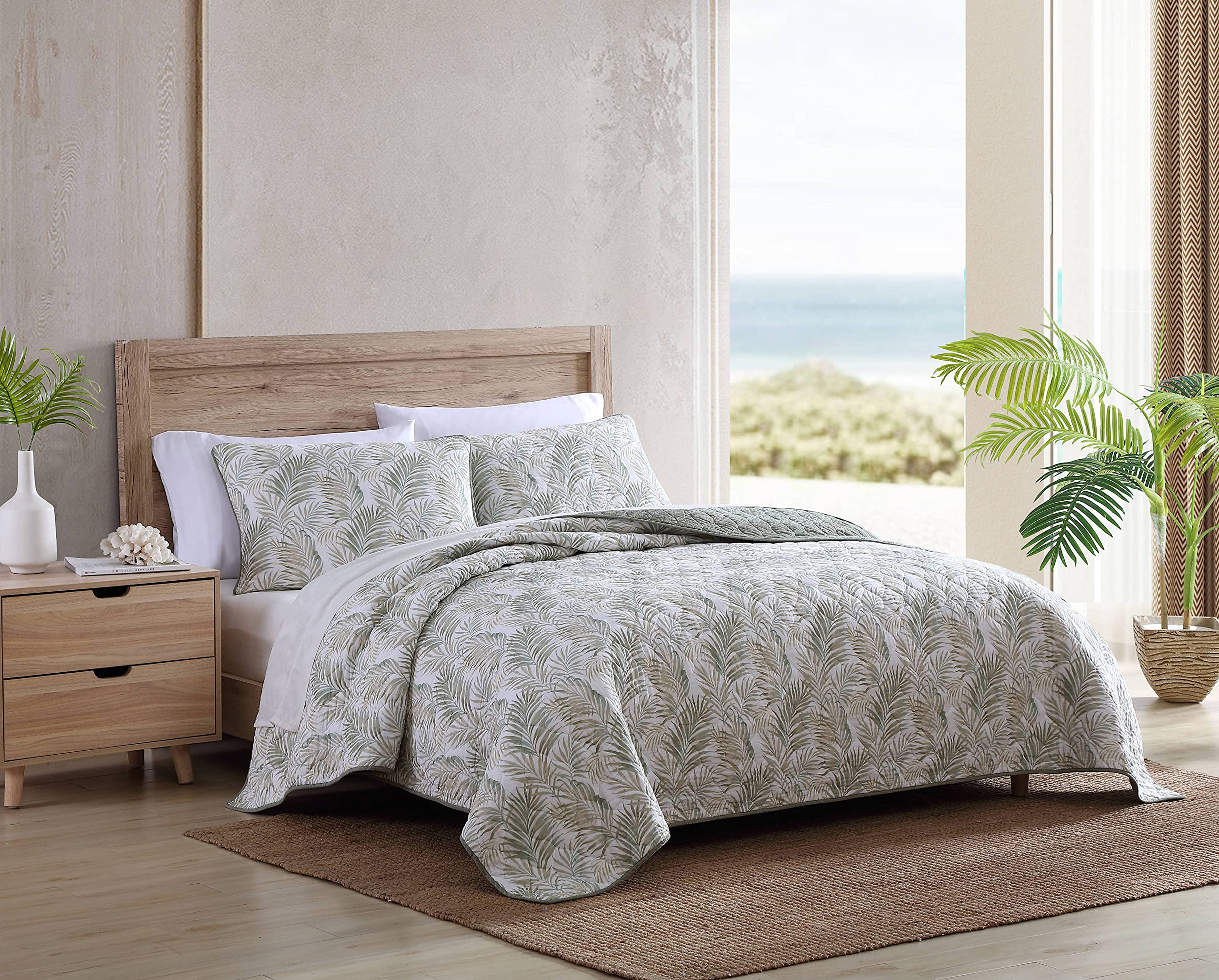 Tommy Bahama King Size Reversible Cotton Quilt Set with Matching Shams - Soft Coastal Bedspread in Maui Palm Green | Super Soft Bedding for Beach House, Guest Room & Master Bedroom Decor