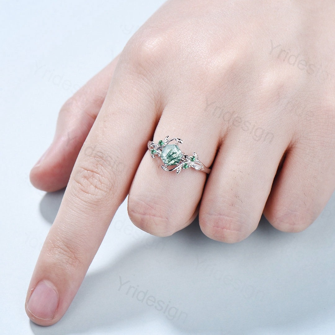 Vintage Hexagon Moss Agate Engagement Ring - Unique Leaf Cluster Design Emerald Green Gemstone Wedding Band for Women | Perfect for Boho Bridal, Nature-Inspired Jewelry & Special Occasion Gifts
