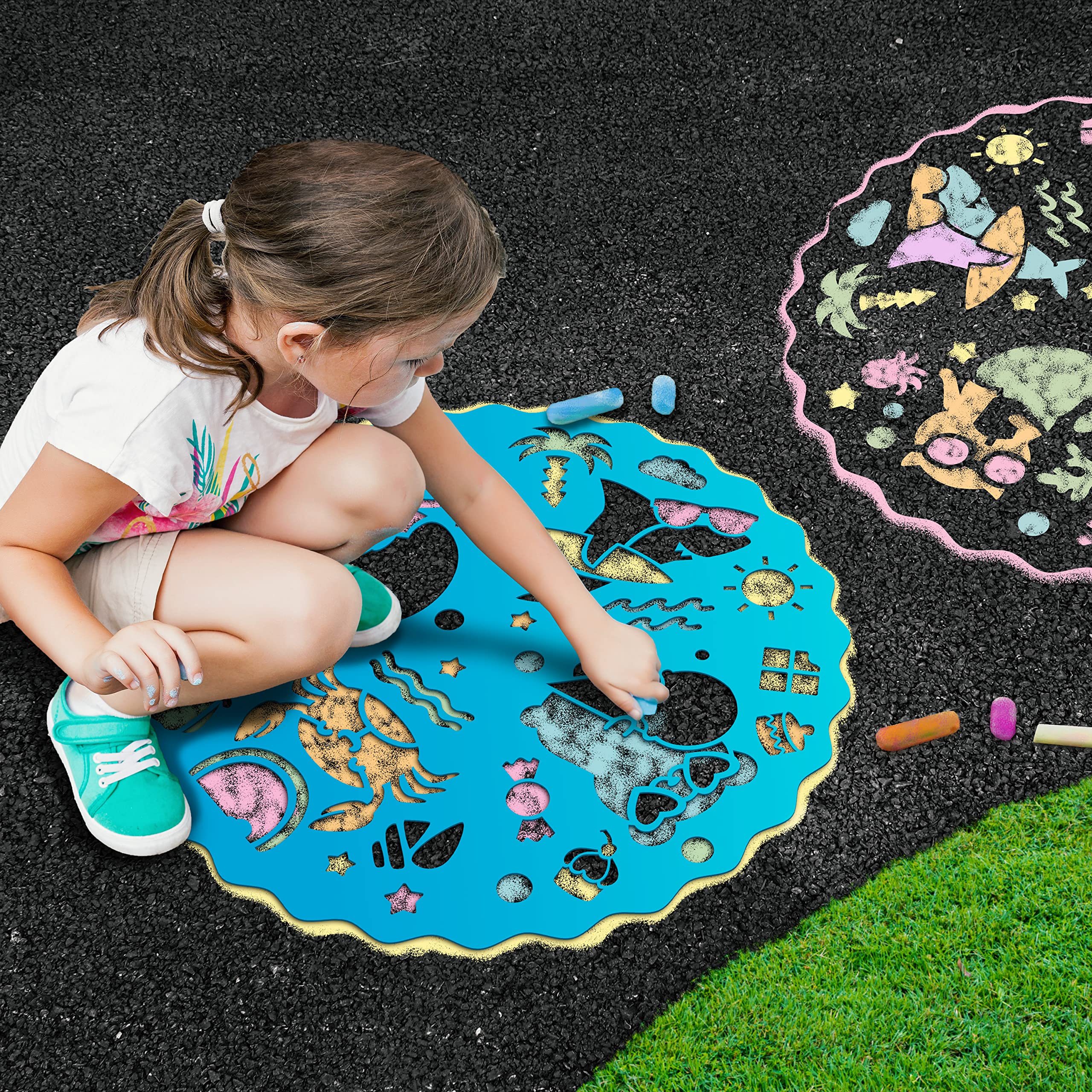 20-Piece Giant Sidewalk Chalk Stencil Kit in Purple - Fun Outdoor Activities for Kids, Creative Drawing & Playtime