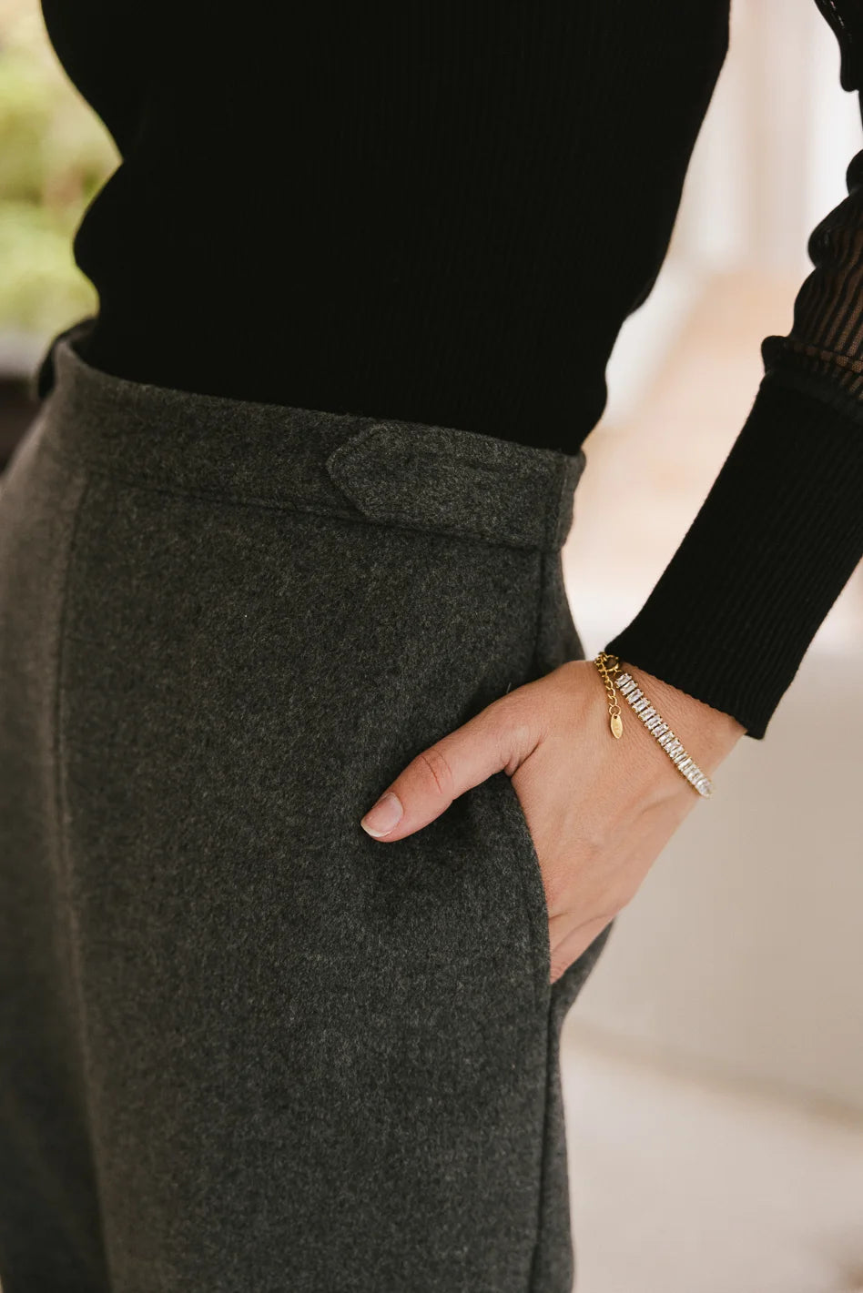 Francis Women's Wool Blend Skirt - Soft & Warm A-Line Midi Skirt for Fall & Winter - Perfect for Office, Casual Outfits & Holiday Parties